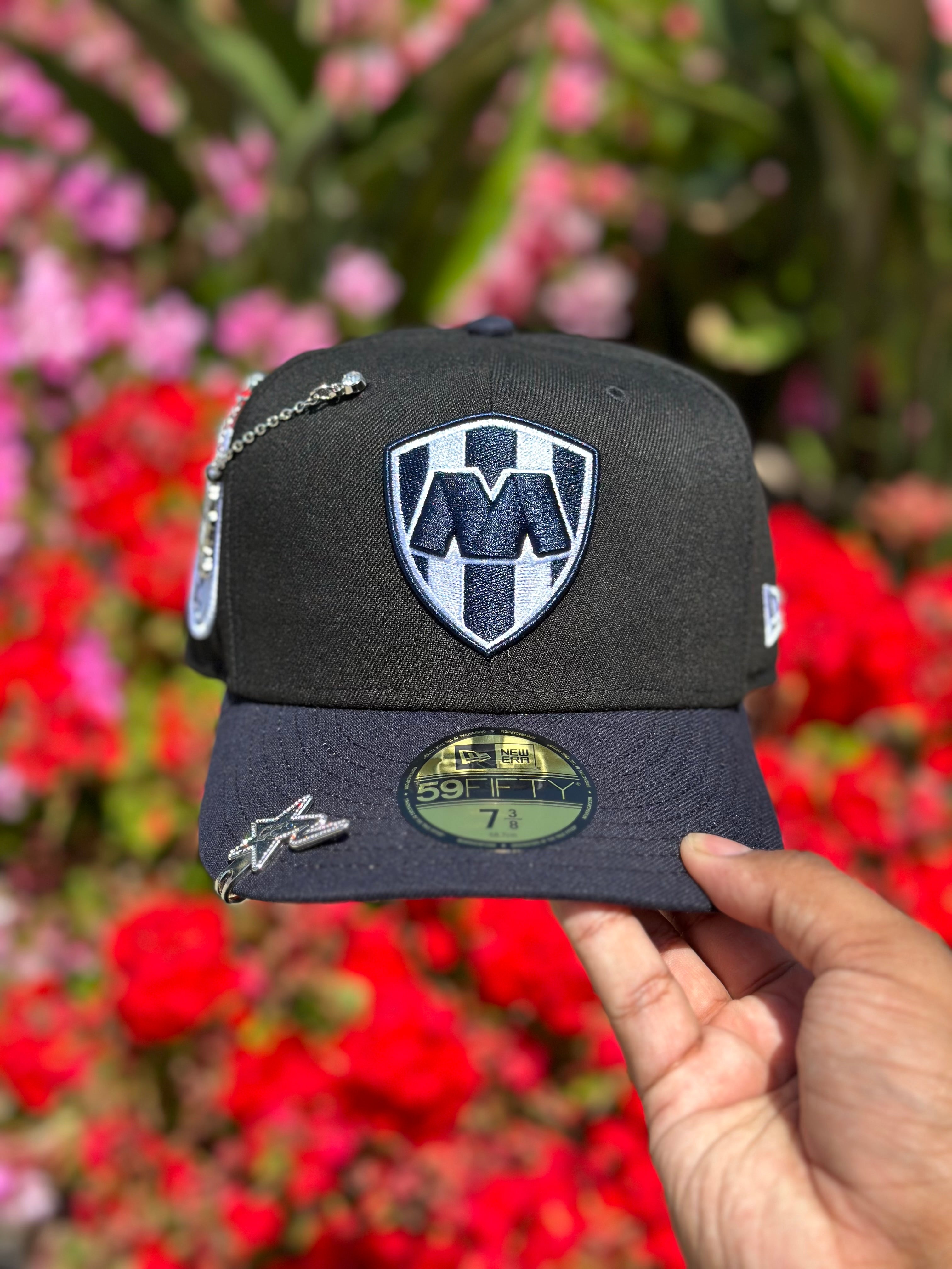 NEW ERA EXCLUSIVE 59FIFTY BLACK/NAVY "CLUB MONTERREY" W/ CLUB DE FUTBOL MONTERREY SIDE PATCH