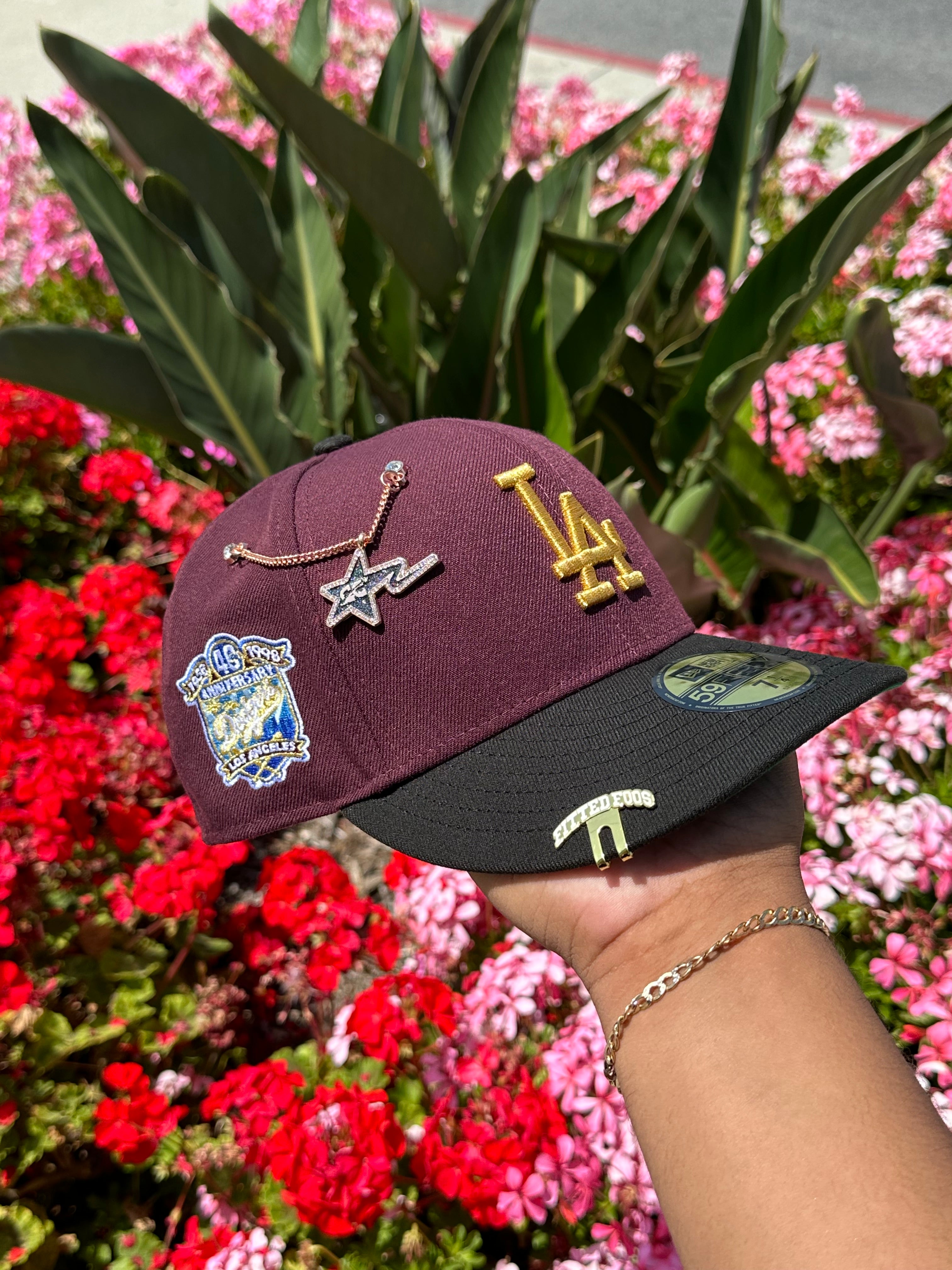 NEW ERA EXCLUSIVE 59FIFTY MAROON RED/BLACK LOS ANGELES DODGERS W/ 40TH ANNIVERSARY SIDE PATCH