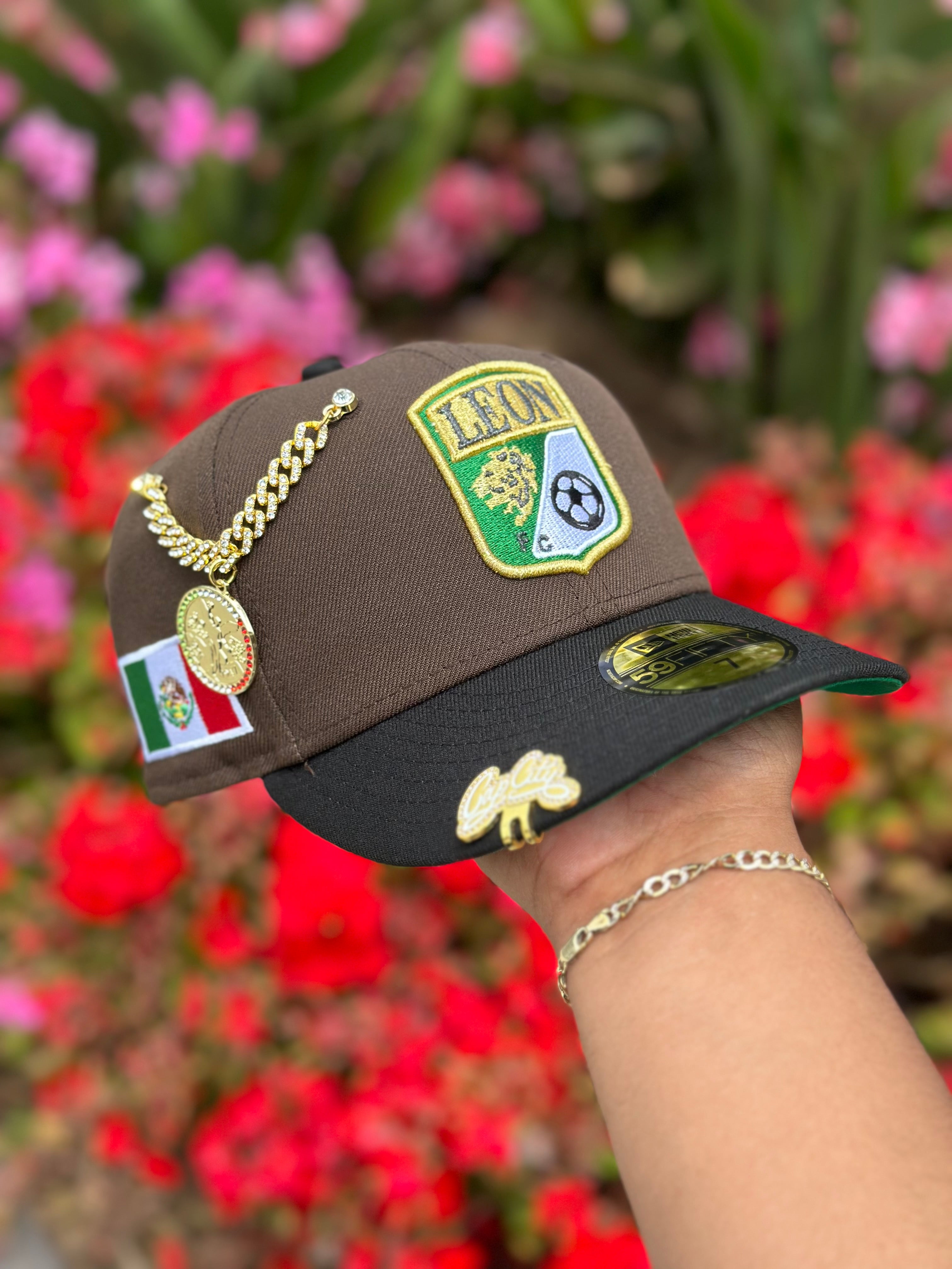 NEW ERA EXCLUSIVE 59FIFTY MOCHA/BLACK "CLUB LEON" W/ MEXICO FLAG SIDE PATCH