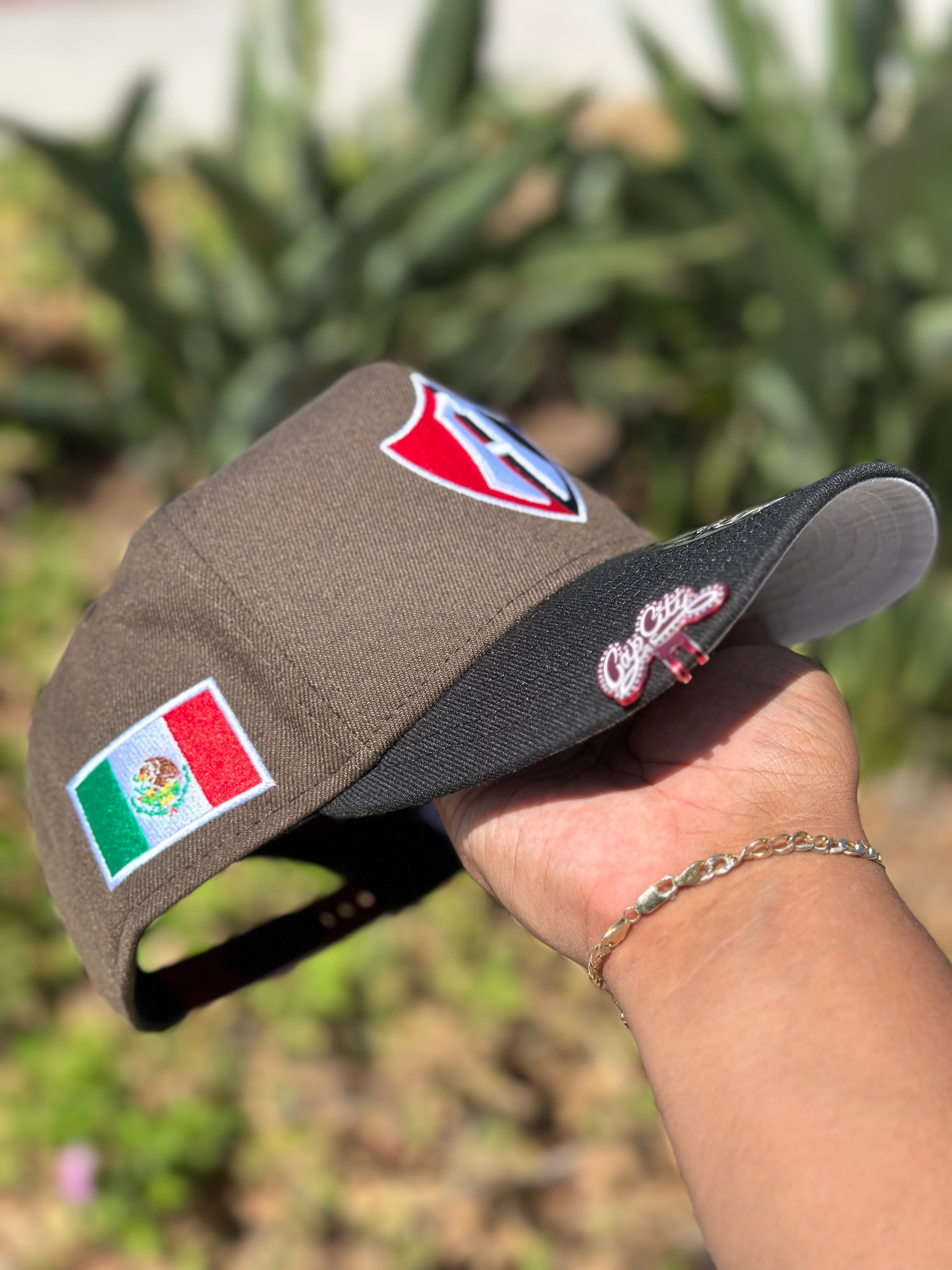 NEW ERA EXCLUSIVE 9FIFTY A-FRAME MOCHA/BLACK "ATLAS DE GUADALAJARA" SNAPBACK W/ MEXICO FLAG SIDE PATCH