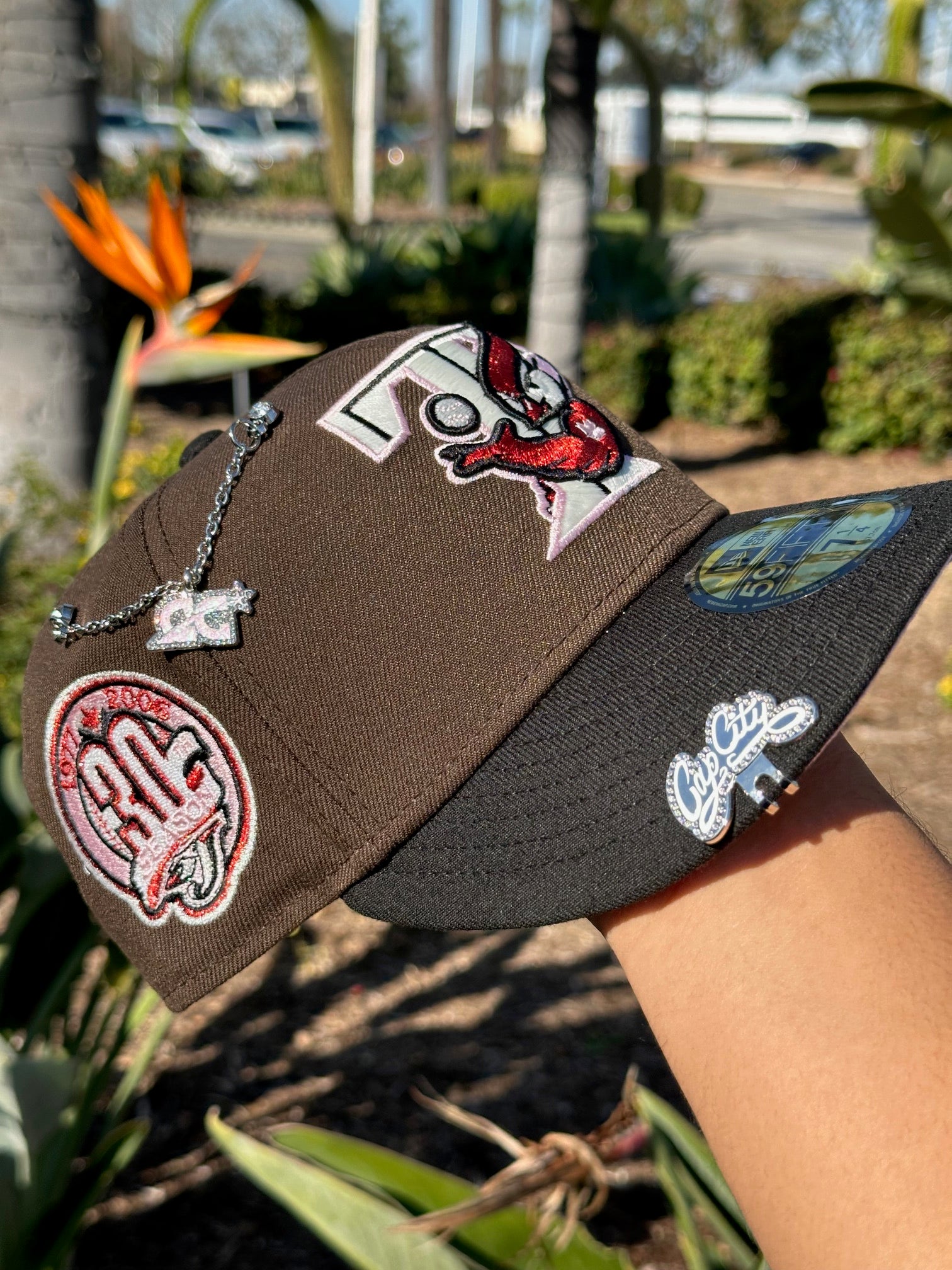 NEW ERA EXCLUSIVE 59FIFTY MOCHA/BLACK TORONTO BLUE JAYS W/ 30TH ANNIVERSARY SIDE PATCH