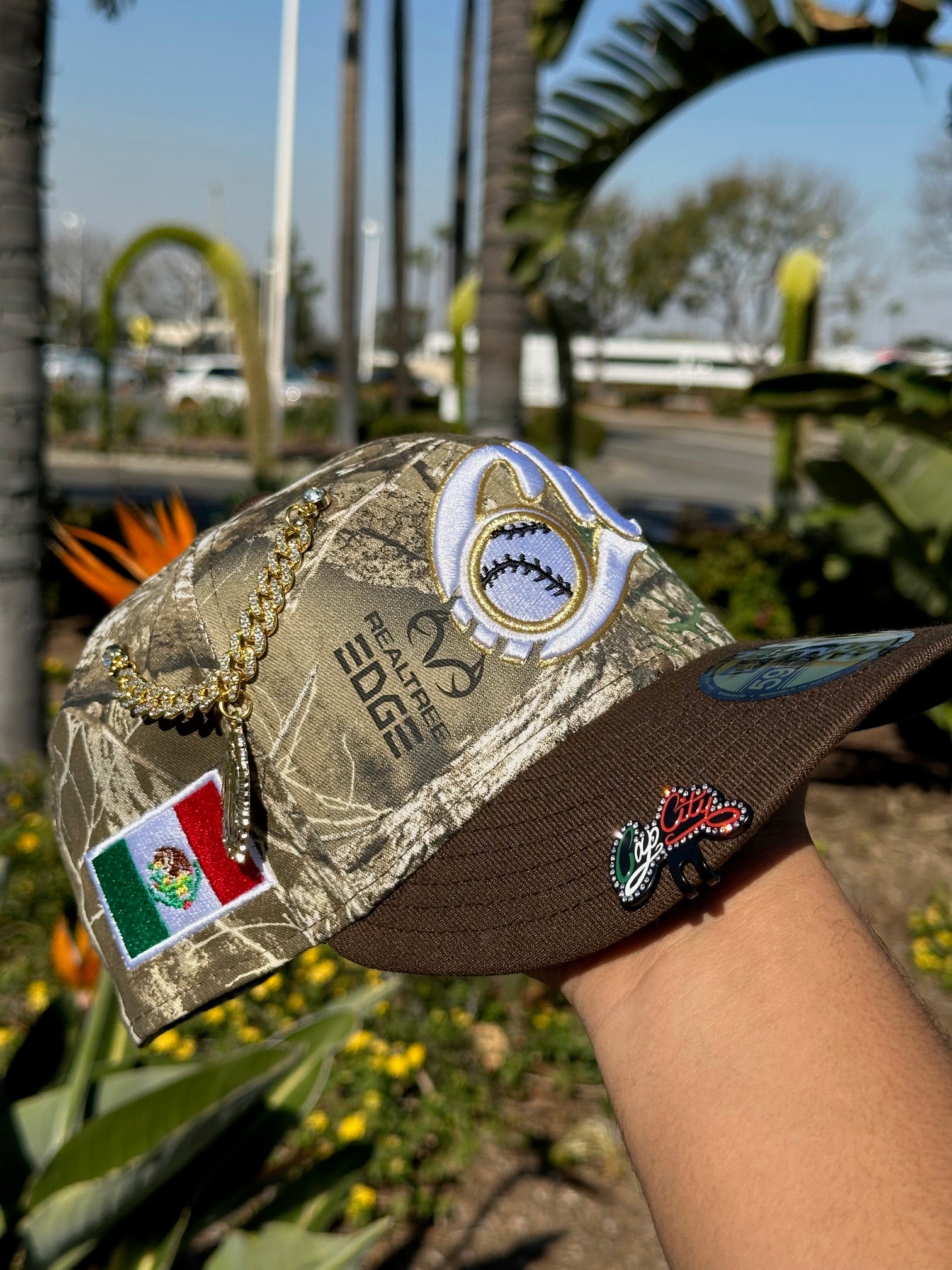 NEW ERA EXCLUSIVE 59FIFTY REALTREE/WALNUT CHARROS DE JALISCO W/ MEXICO FLAG SIDE PATCH