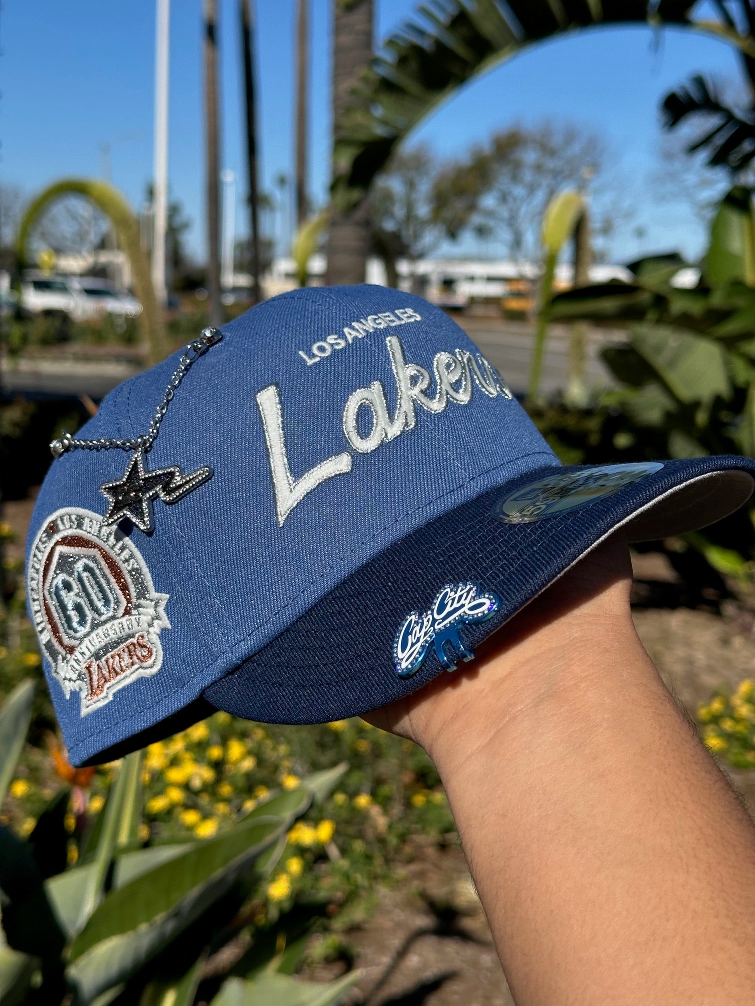 NEW ERA EXCLUSIVE 59FIFTY PASTEL BLUE LOS ANGELES LAKERS SCRIPT W/ 60TH ANNIVERSARY SIDE PATCH