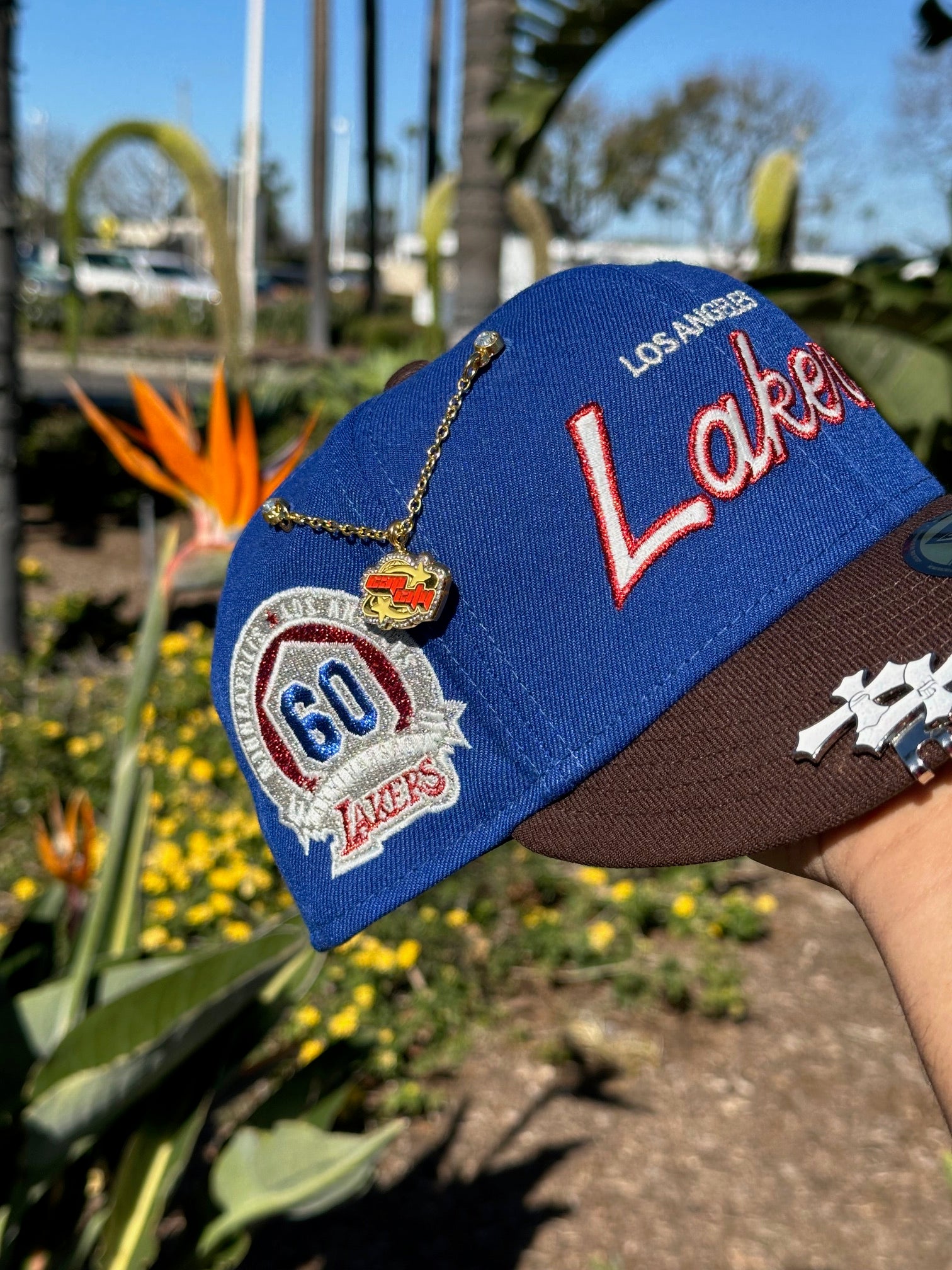 NEW ERA EXCLUSIVE 59FIFTY BLUE/WALNUT LOS ANGELES LAKERS SCRIPT W/ 60TH ANNIVERSARY SIDE PATCH