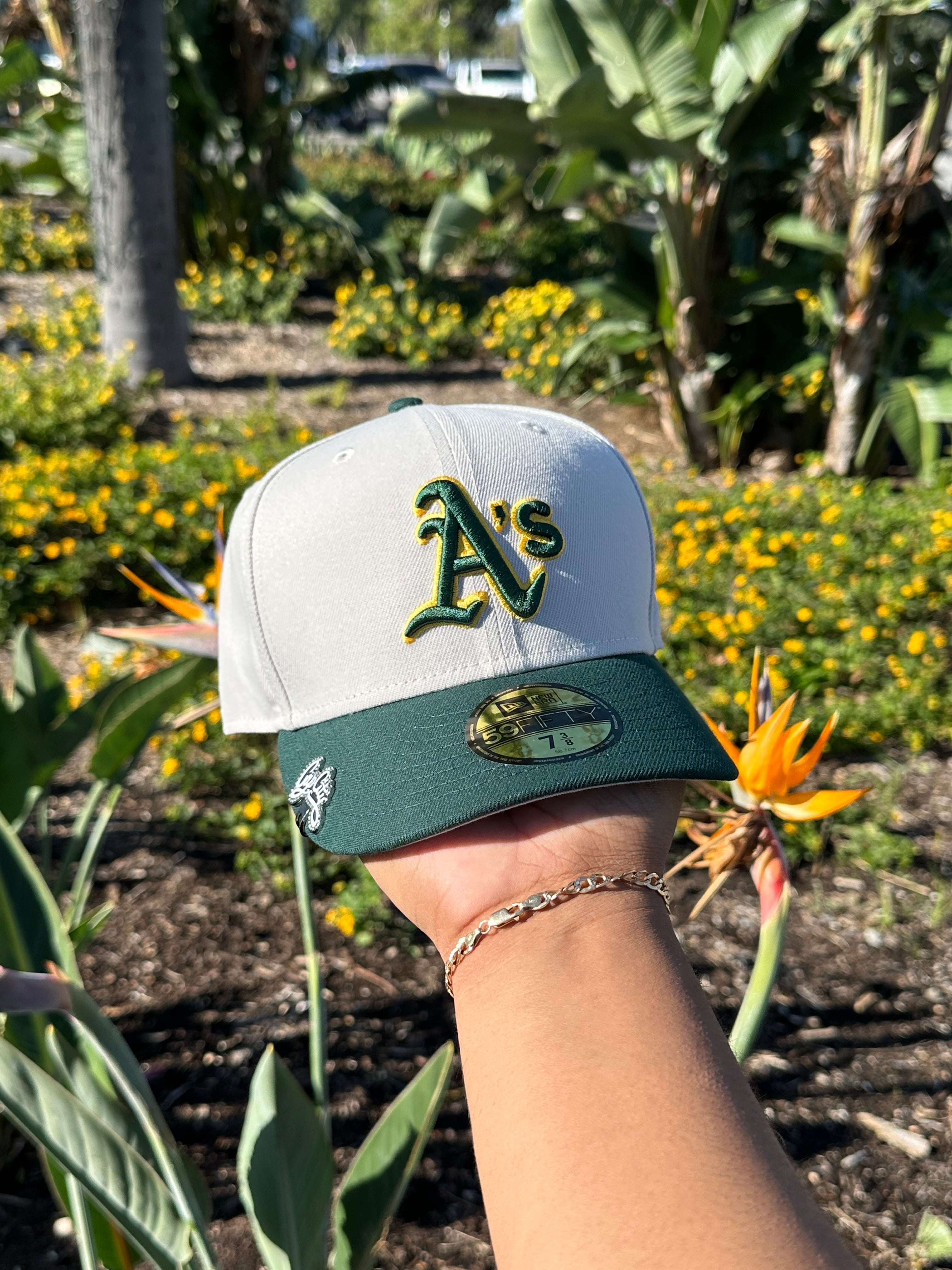 NEW ERA EXCLUSIVE 59FIFTY STONE GREY/GREEN OAKLAND A'S WORLD CLASSIC TWO TONE