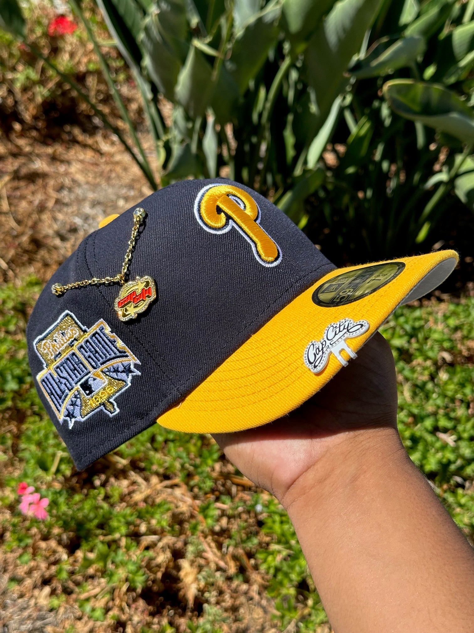 NEW ERA EXCLUSIVO 59FIFTY CHROME BLANCO/AZUL PHILADELPHIA PHILLIES CON PARCHE ALL STAR GAME 1996