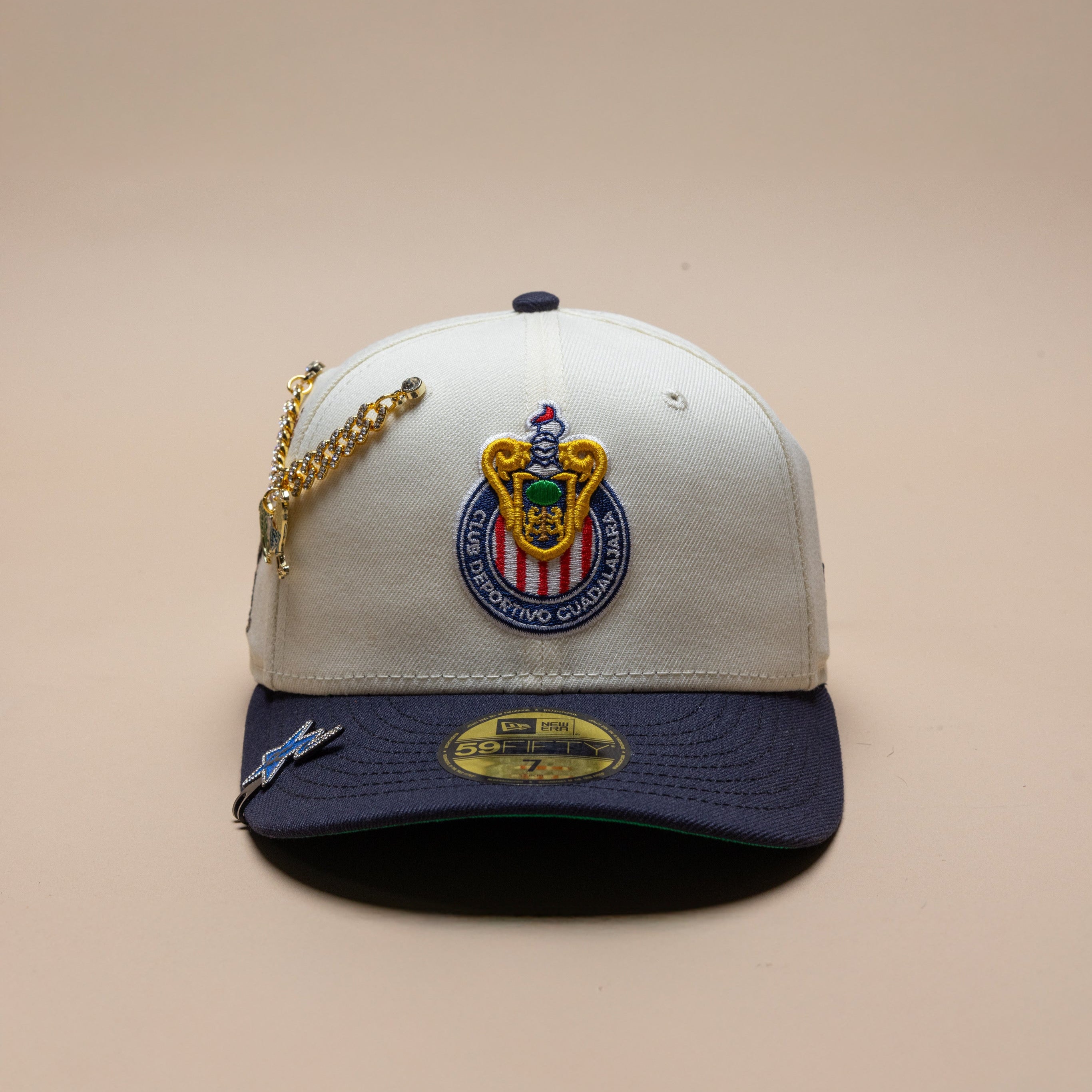 NEW ERA EXCLUSIVE 59FIFTY CHROME WHITE/NAVY "CHIVAS DE GUADALAJARA" W/ THE GOAT SIDE PATCH
