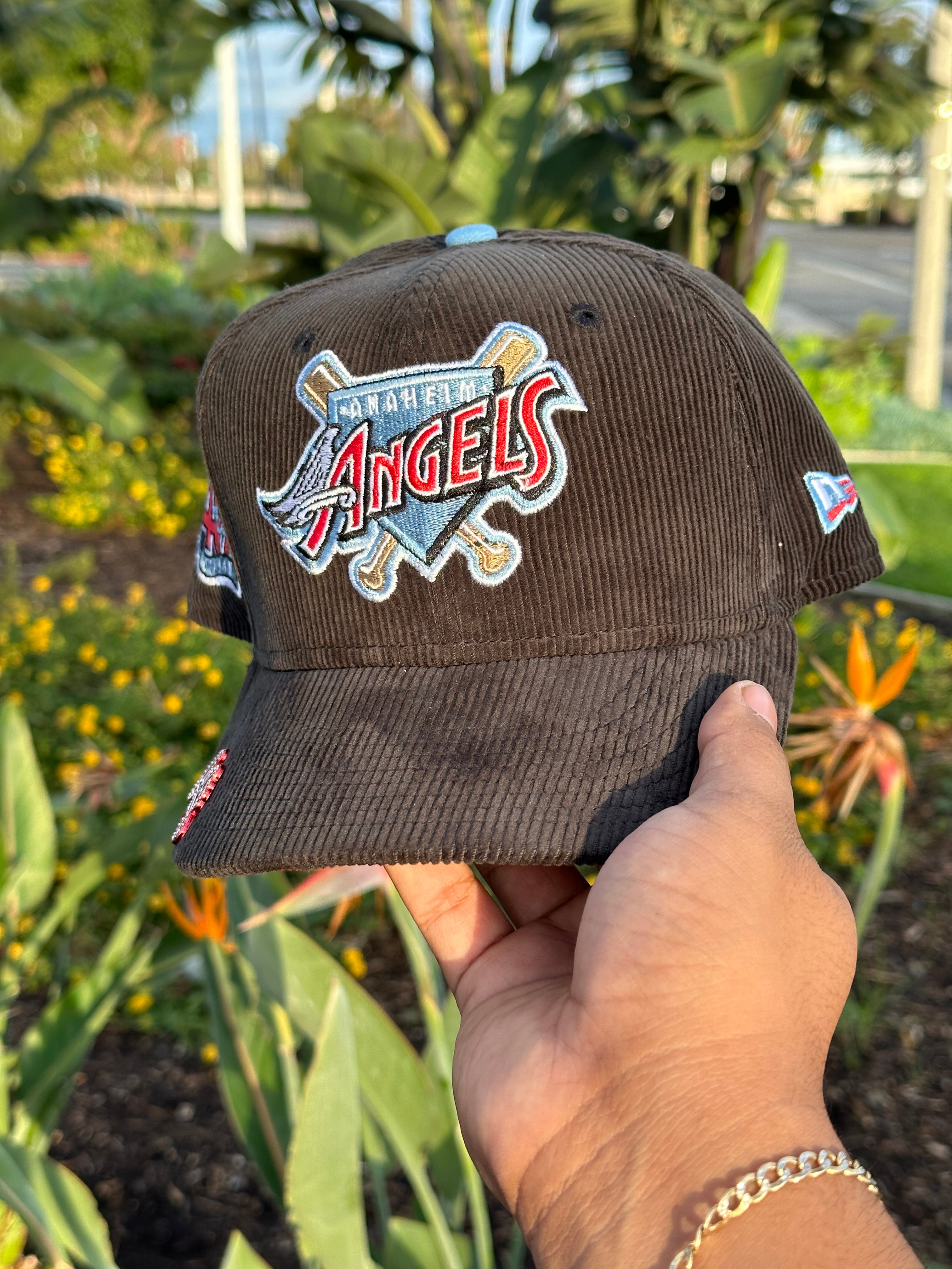 NEW ERA EXCLUSIVE 59FIFTY BLACK CORDUROY ANAHEIM ANGELS W/ 40TH ANNIVERSARY SIDE PATCH