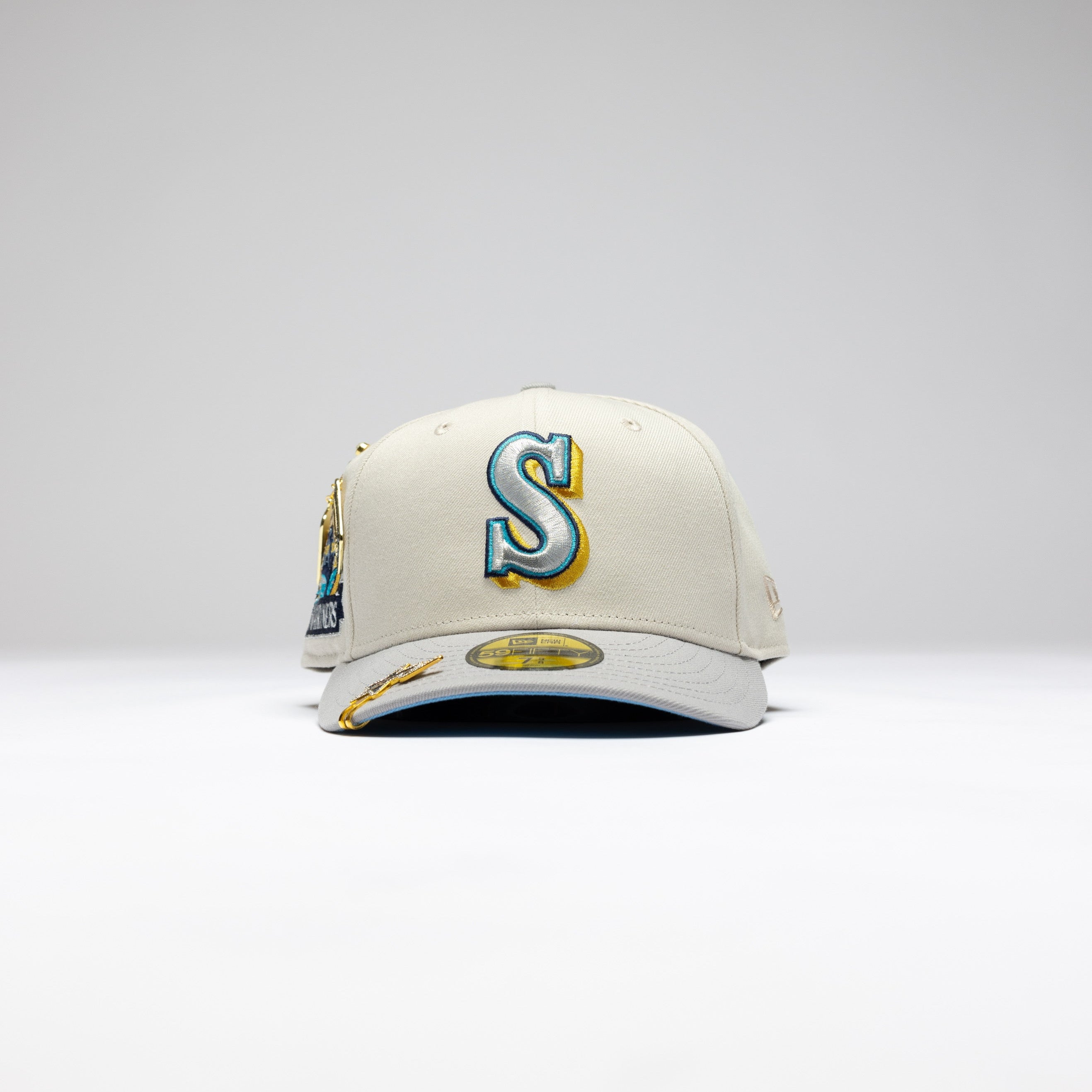 NEW ERA EXCLUSIVE 59FIFTY CHROME/GREY SEATTLE MARINERS W/ 30TH ANNIVERSARY SIDE PATCH