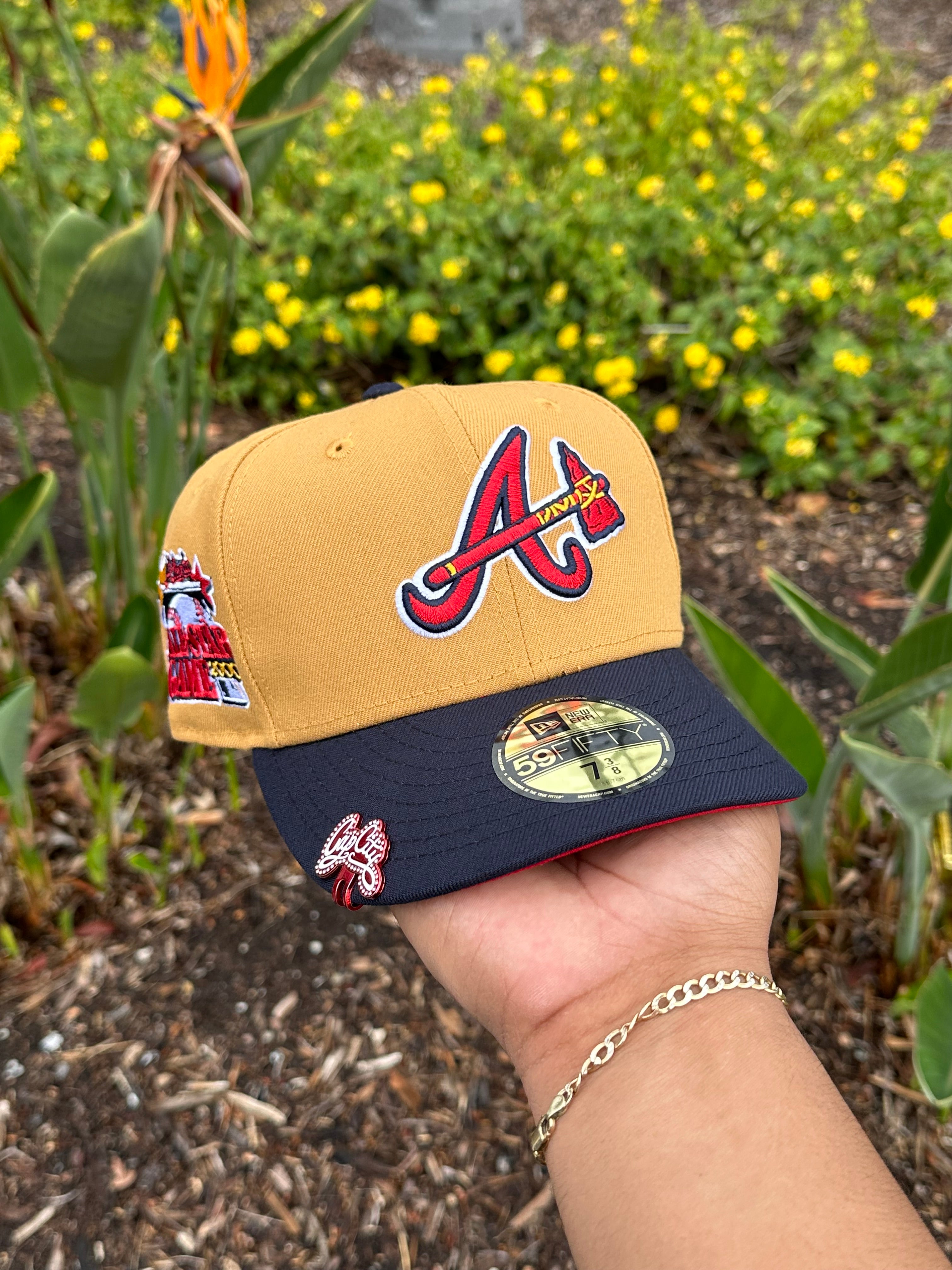 NEW ERA EXCLUSIVE 59FIFTY TAN/NAVY ATLANTA BRAVES W/ 2000 ALL STAR GAME PATCH