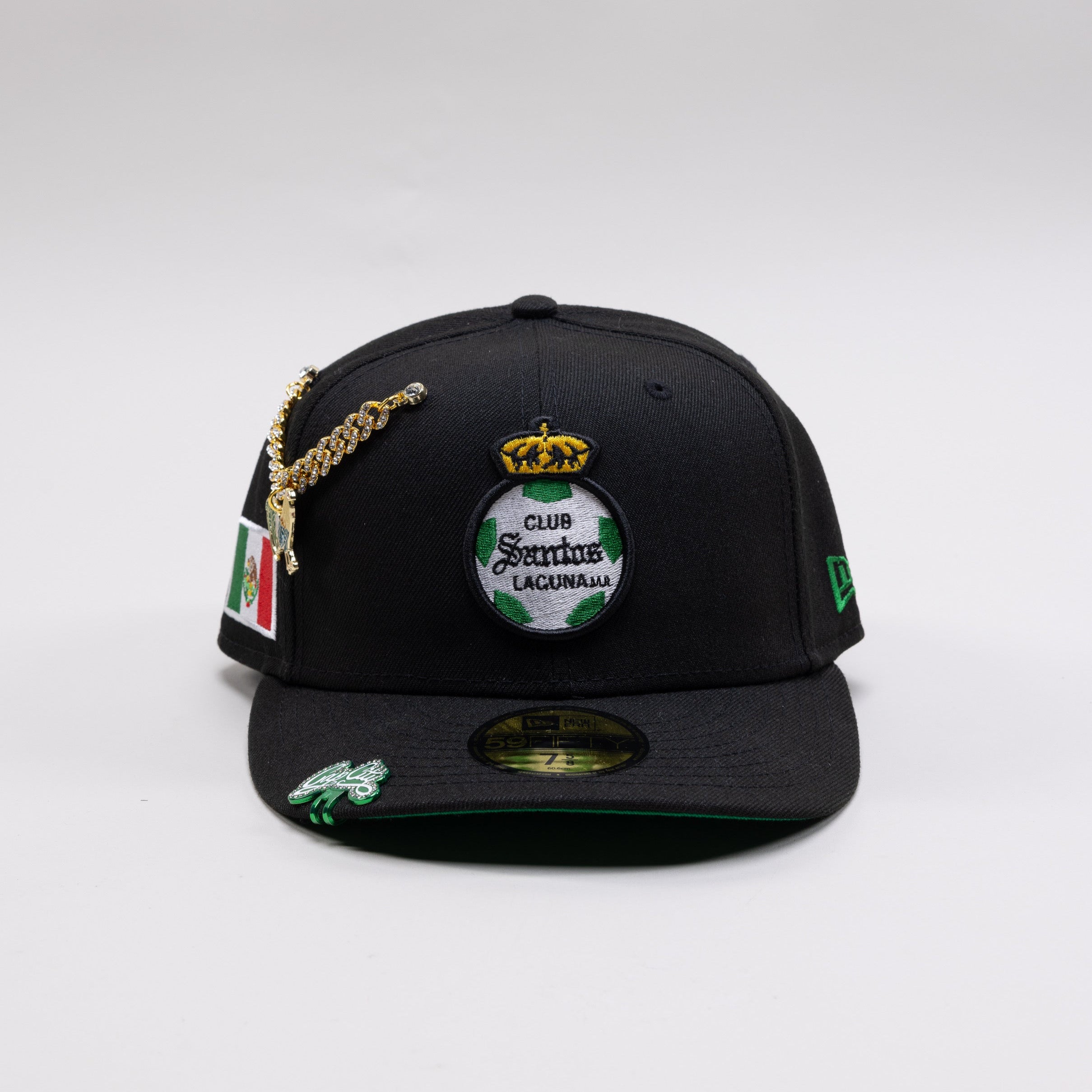 NEW ERA EXCLUSIVE 59FIFTY BLACK "SANTOS LAGUNA" W/ MEXICO FLAG SIDE PATCH