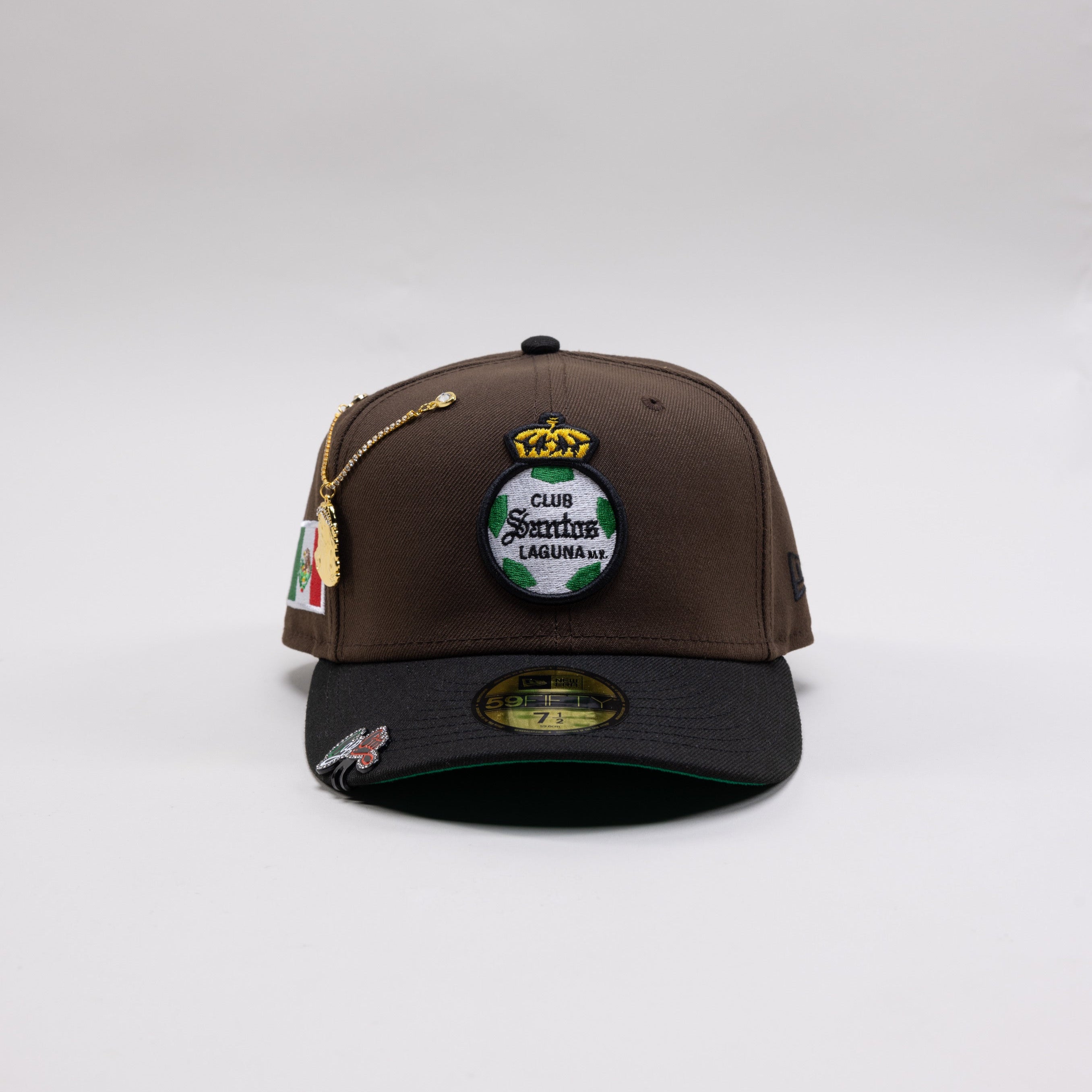 NEW ERA EXCLUSIVE 59FIFTY MOCHA/BLACK "SANTOS LAGUNA" W/ MEXICO FLAG SIDE PATCH