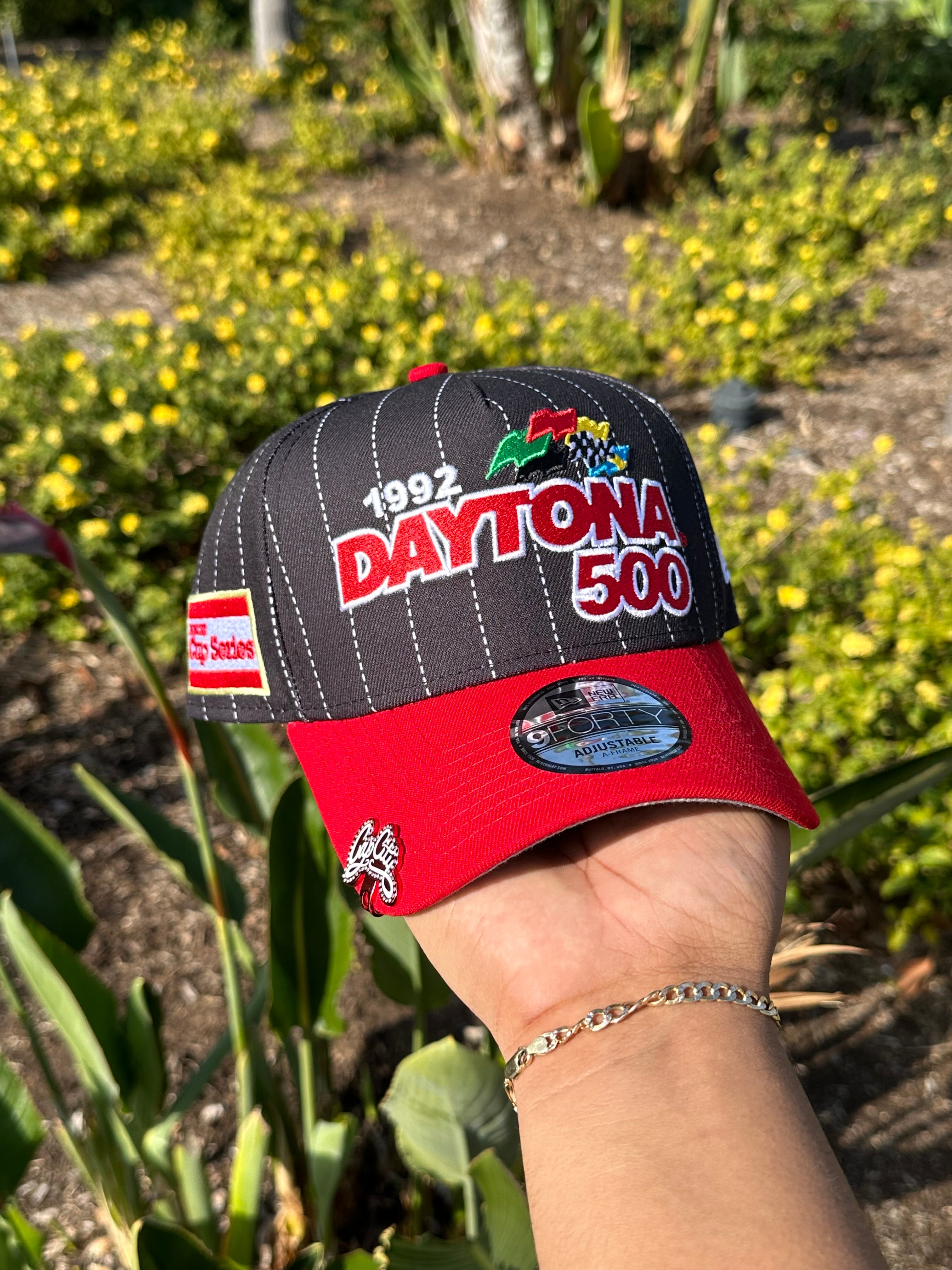 NEW ERA EXCLUSIVE 9FORTY A-FRAME BLACK/RED PIN STRIPE NASCAR "1992 DAYTONA 500" W/ CUP SERIES SIDE PATCH