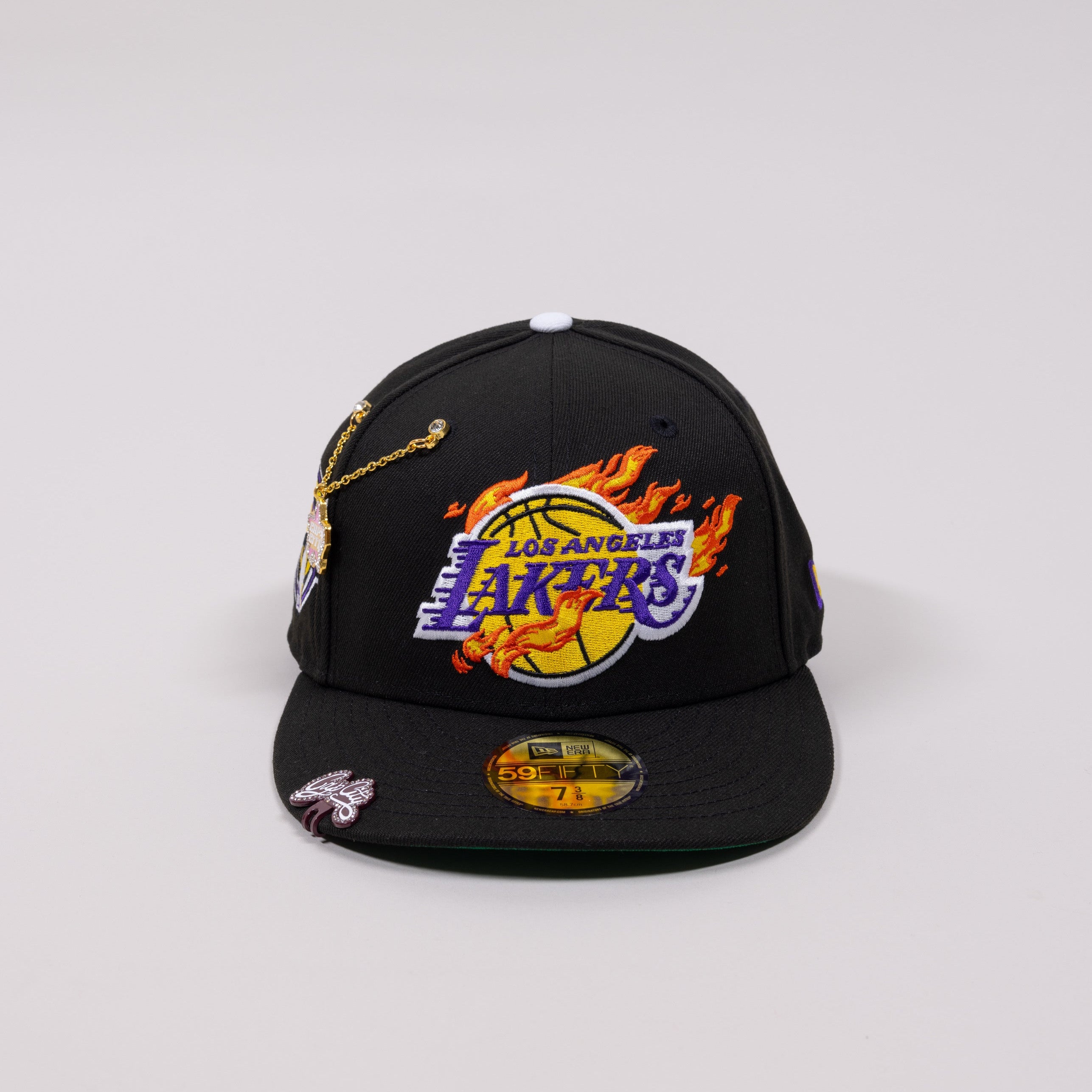 NEW ERA EXCLUSIVE 59FIFTY BLACK LOS ANGELES LAKERS FLAME LOGO W/ 1947 SIDE PATCH