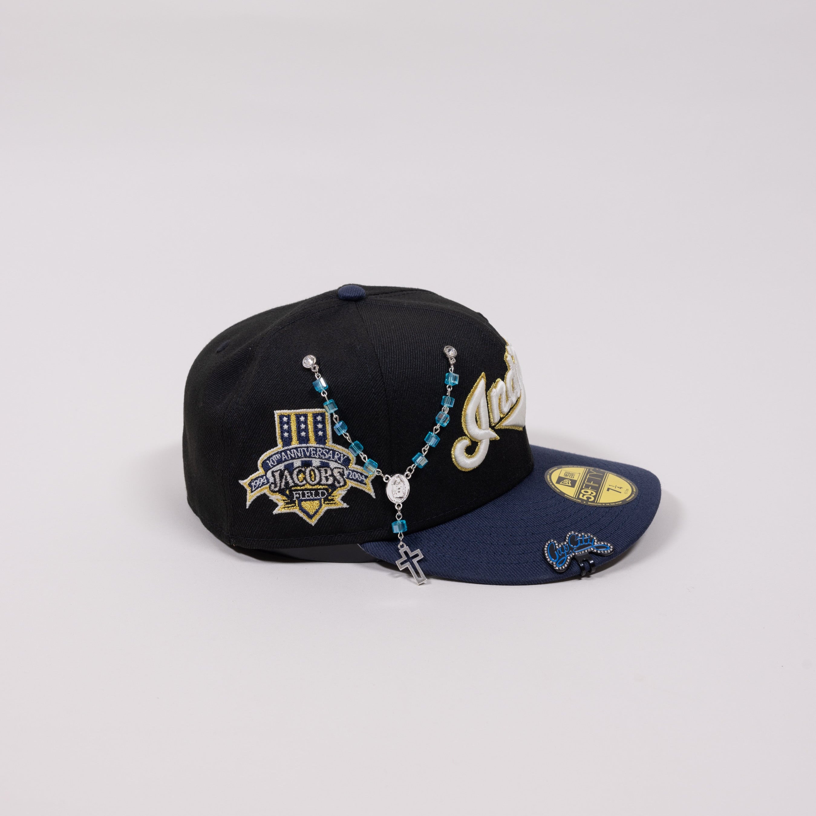 NEW ERA EXCLUSIVE 59FIFTY BLACK/ NAVY CLEVELAND INDIANS SCRIPT W/ "JACOBS FIELD" SIDE PATCH