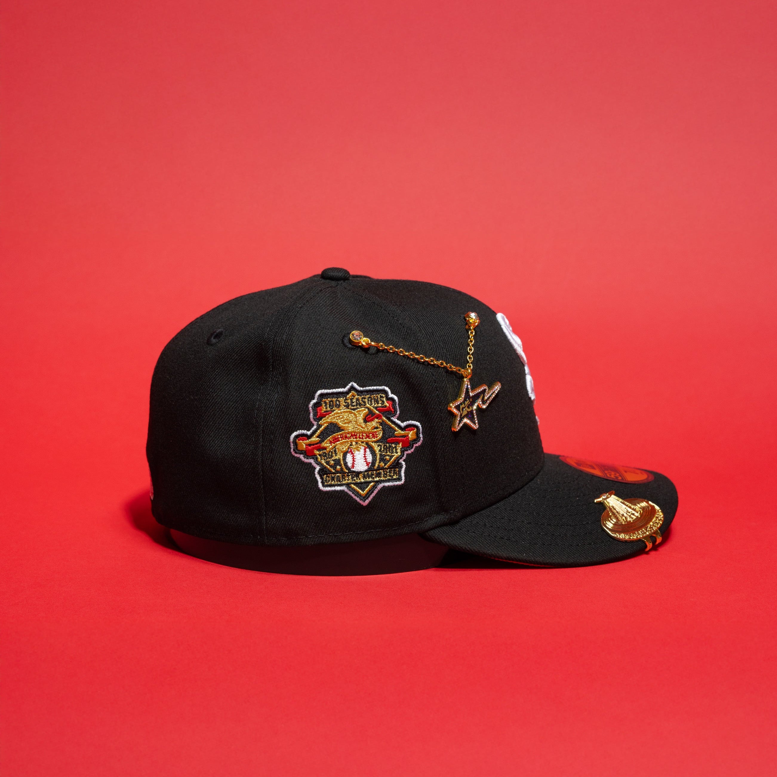 NEW ERA EXCLUSIVE 59FIFTY BLACK CHICAGO WHITE SOX W/ 100TH SEASON SIDE PATCH