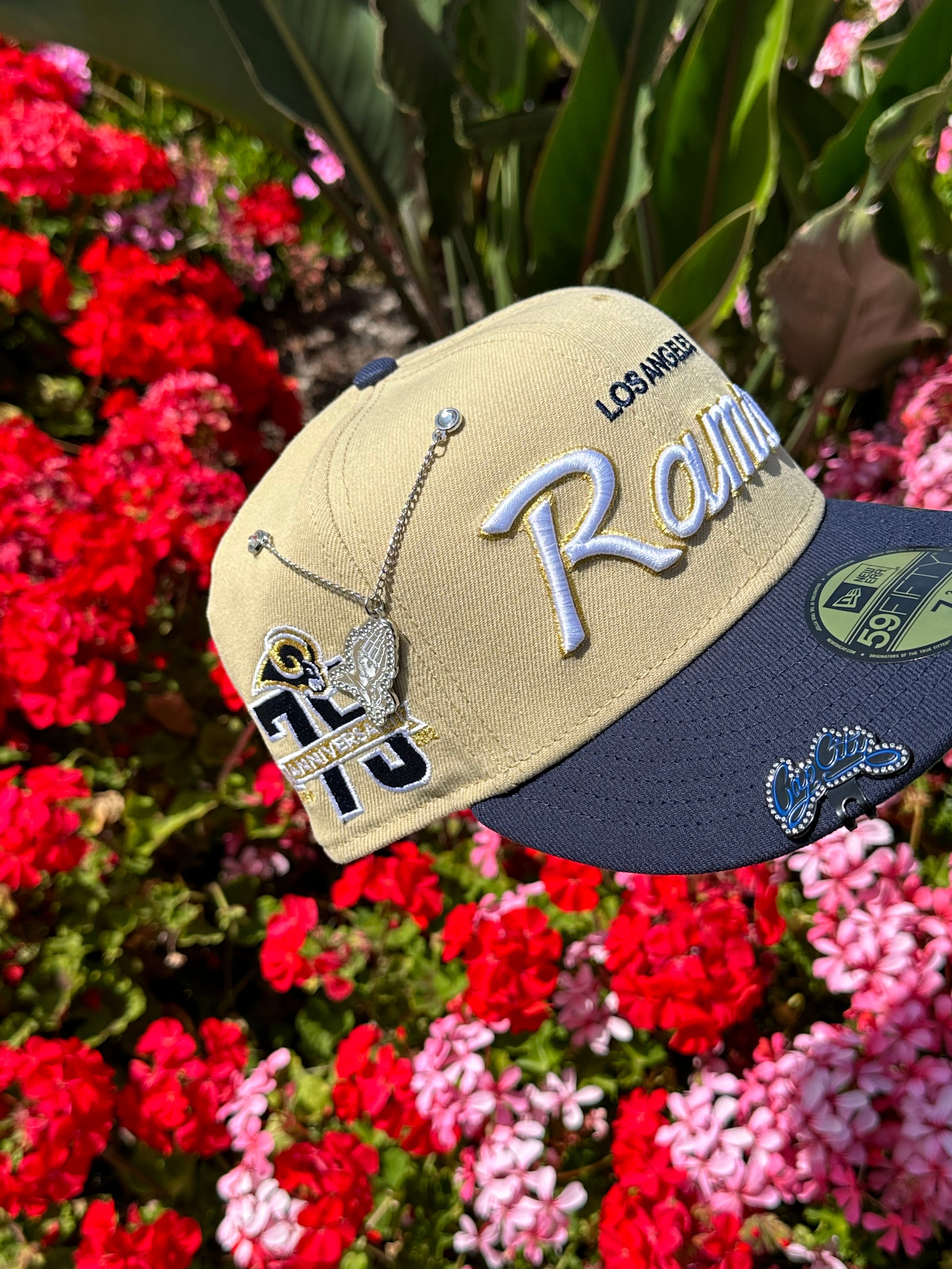 NEW ERA EXCLUSIVE 59FIFTY VEGAS GOLD/NAVY LOS ANGELES RAMS SCRIPT W/ 75TH ANNIVERSARY SIDE PATCH