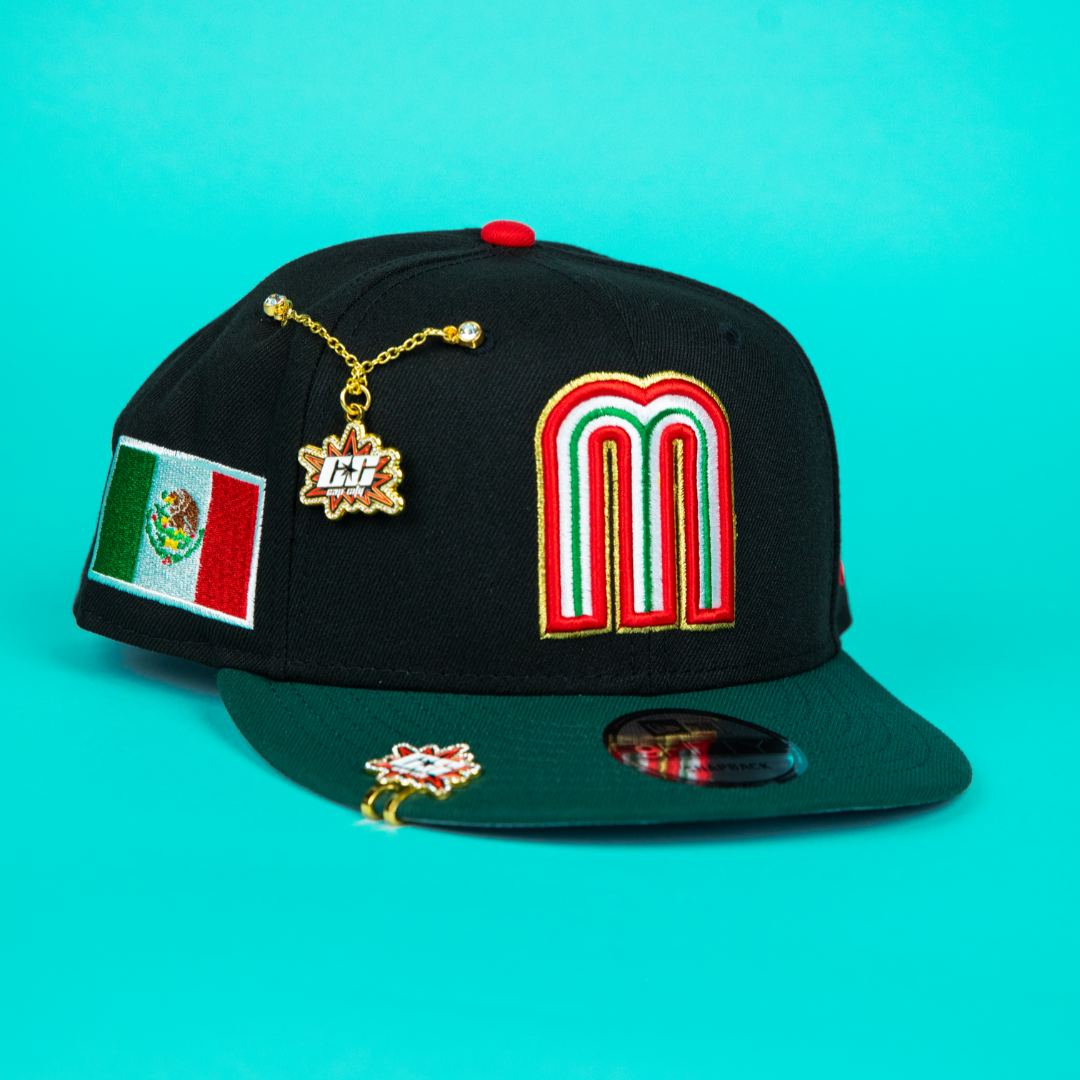 NEW ERA 9FIFTY BLACK/ FOREST GREEN MEXICO WBC SNAPBACK W/ MEXICO FLAG SIDE PATCH