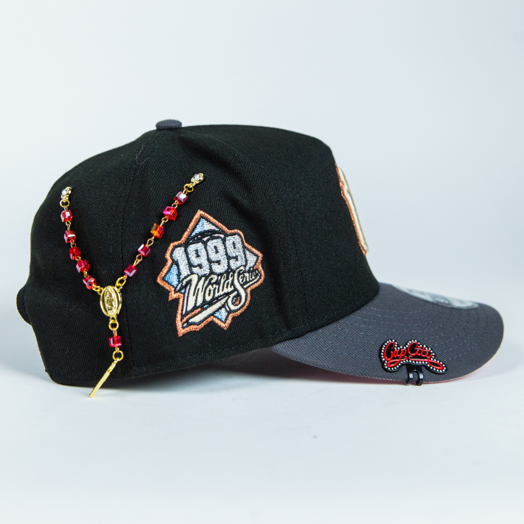 NEW ERA 9FIFTY A-FRAME BLACK/ GREY NEW YORK YANKEES SNAPBACK W/ 1999 WORLD SERIES SIDE PATCH