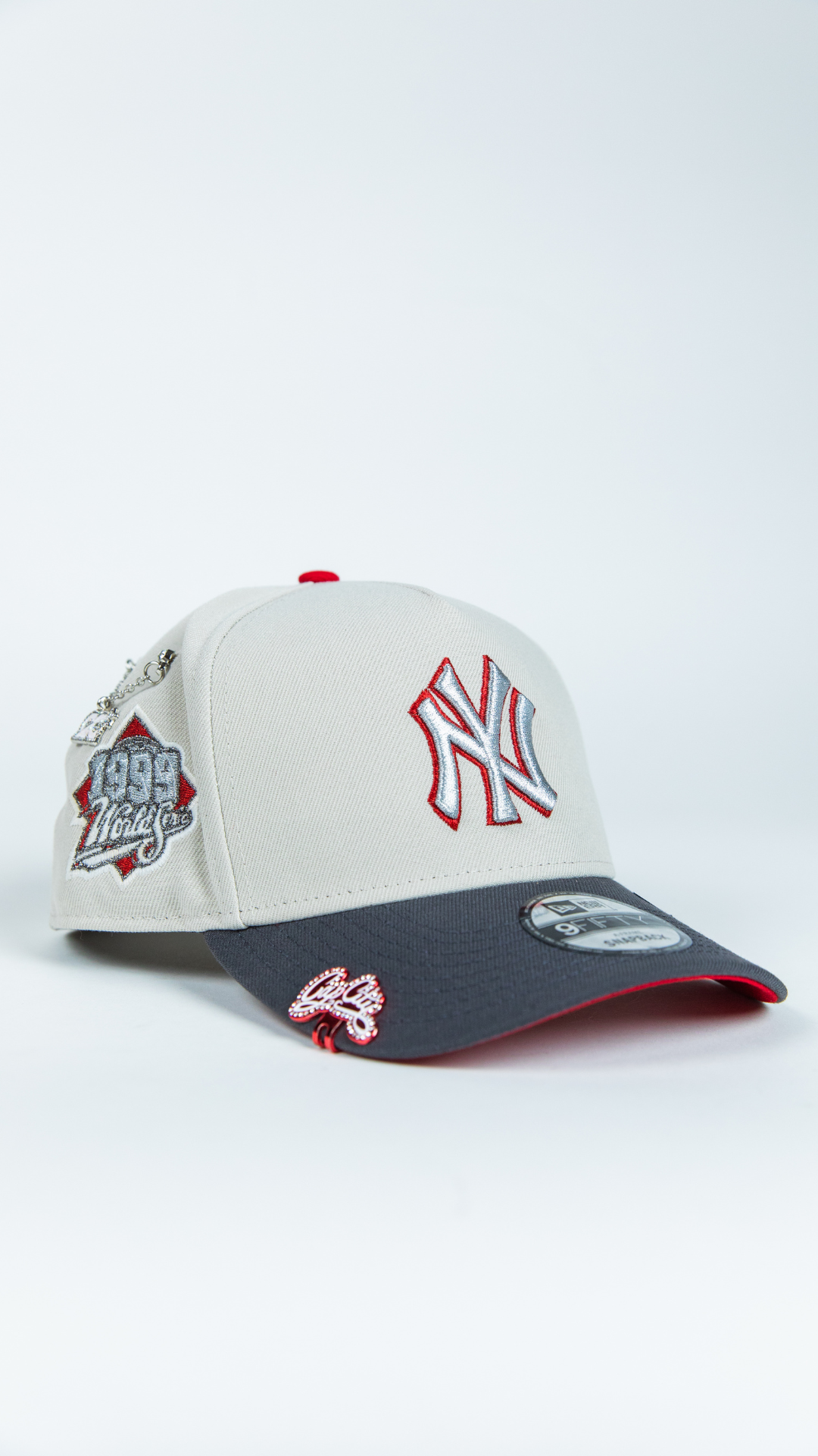 NEW ERA 9FIFTY A-FRAME SMOKE GREY NEW YORK YANKEES SNAPBACK W/ 1999 WORLD SERIES WORLD SERIES SIDE PATCH