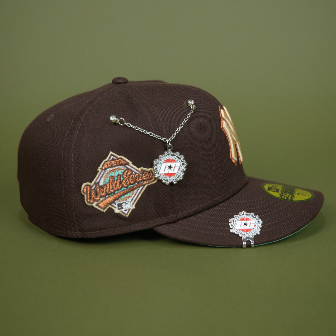 NEW ERA EXCLUSIVE 59FIFTY DARK BROWN NEW YORK YANKEES W/ 1999 WORLD SERIES SIDE PATCH