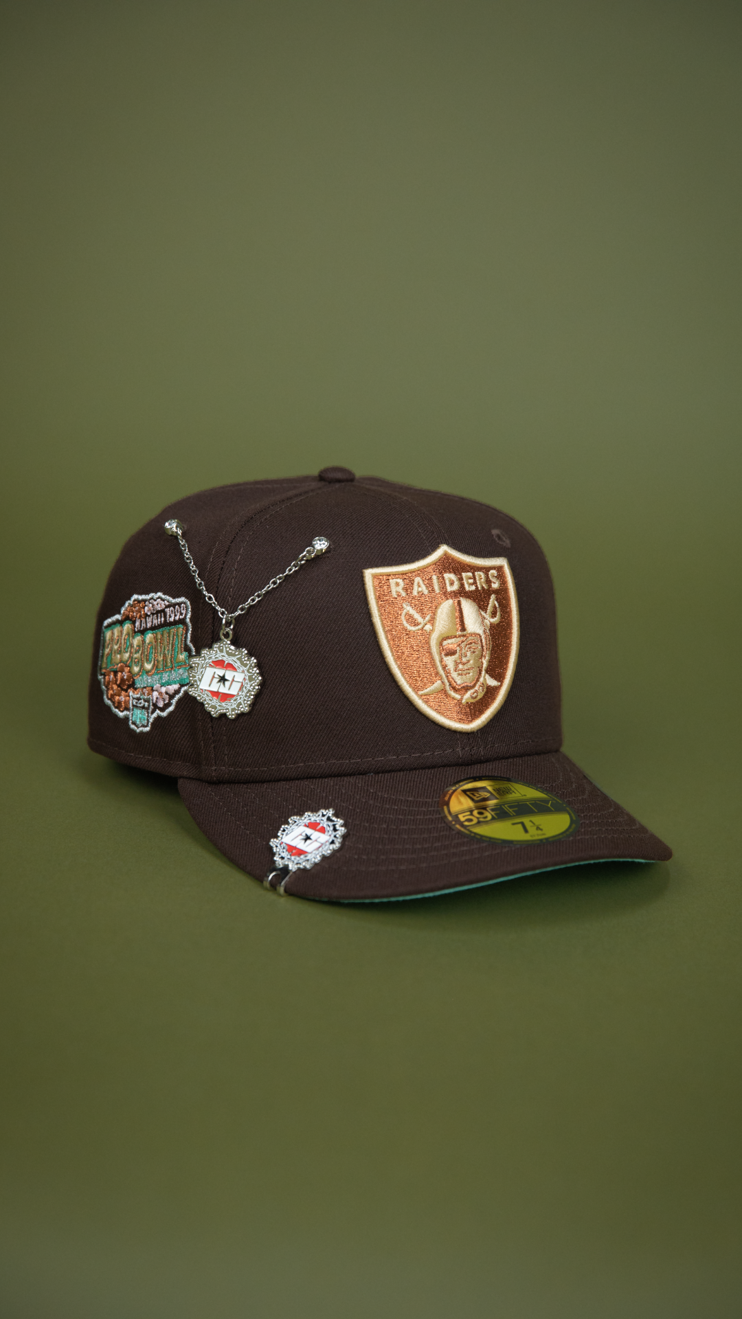NEW ERA EXCLUSIVE 59FIFTY DARK BROWN LAS VEGAS RAIDERS W/ PRO BOWL SIDE PATCH