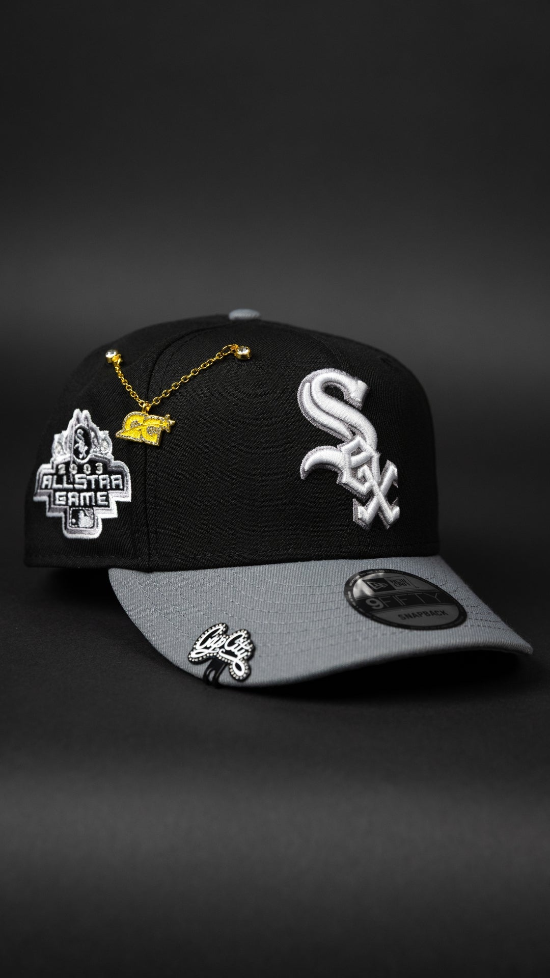 NEW ERA EXCLUSIVE 9FIFTY BLACK/ GREY CHICAGO WHITE SOX SNAPBACK W/ 2003 ALL STAR GAME SIDE PATCH