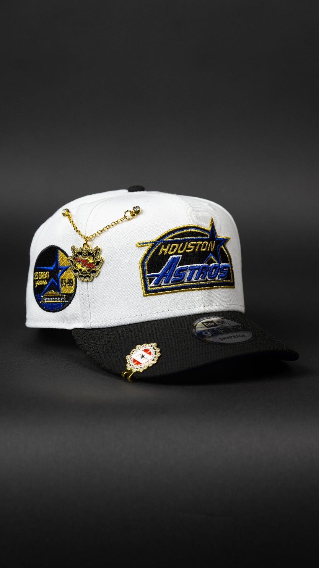 NEW ERA EXCLUSIVE 9FIFTY PEARL WHITE HOUSTON ASTROS SNAPBACK W/ 35TH ANNIVERSARY SIDE PATCH