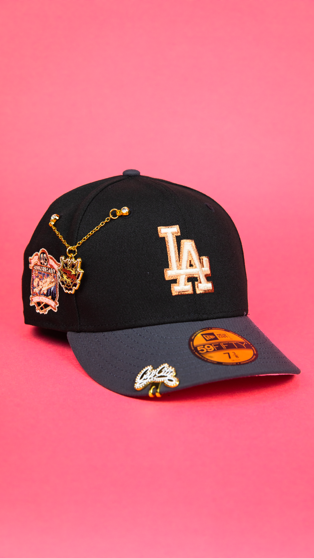 EXCLUSIVO DE NEW ERA 59FIFTY CORDUROY/GREY LOS ANGELES DODGERS CON PARCHE DEL 40 ANIVERSARIO (ICY BLUE UV) MUY LIMITADO *BLIP NO INCLUIDO