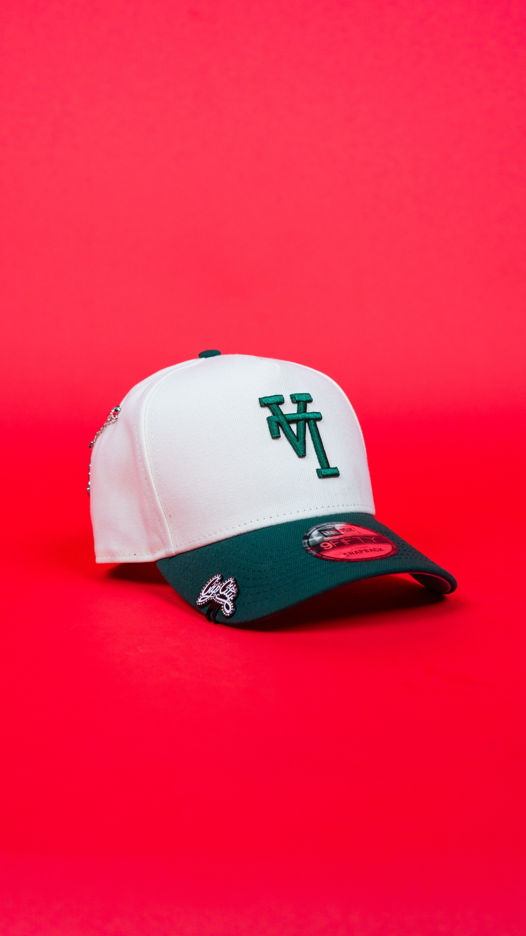 NEW ERA 9FIFTY A-FRAME CHROME/ FOREST GREEN UPSIDE DOWN LOS ANGELES DODGERS TWO TONE SNAPBACK