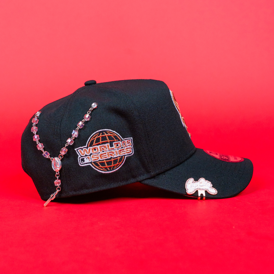 NEW ERA 9FIFTY A-FRAME BLACK CHICAGO WHITE SOX SNAPBACK W/ 2005 WORLD SERIES SIDE PATCH