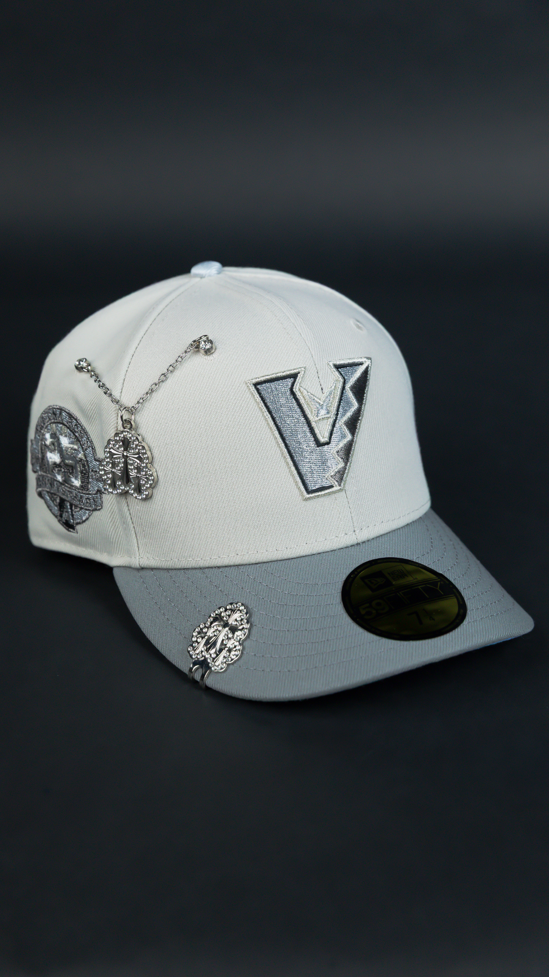 NEW ERA EXCLUSIVE 59FIFTY SMOKE GREY UPSIDE DOWN ARIZONA DIAMONDBACKS W/ 25TH ANNIVERSARY SIDE PATCH