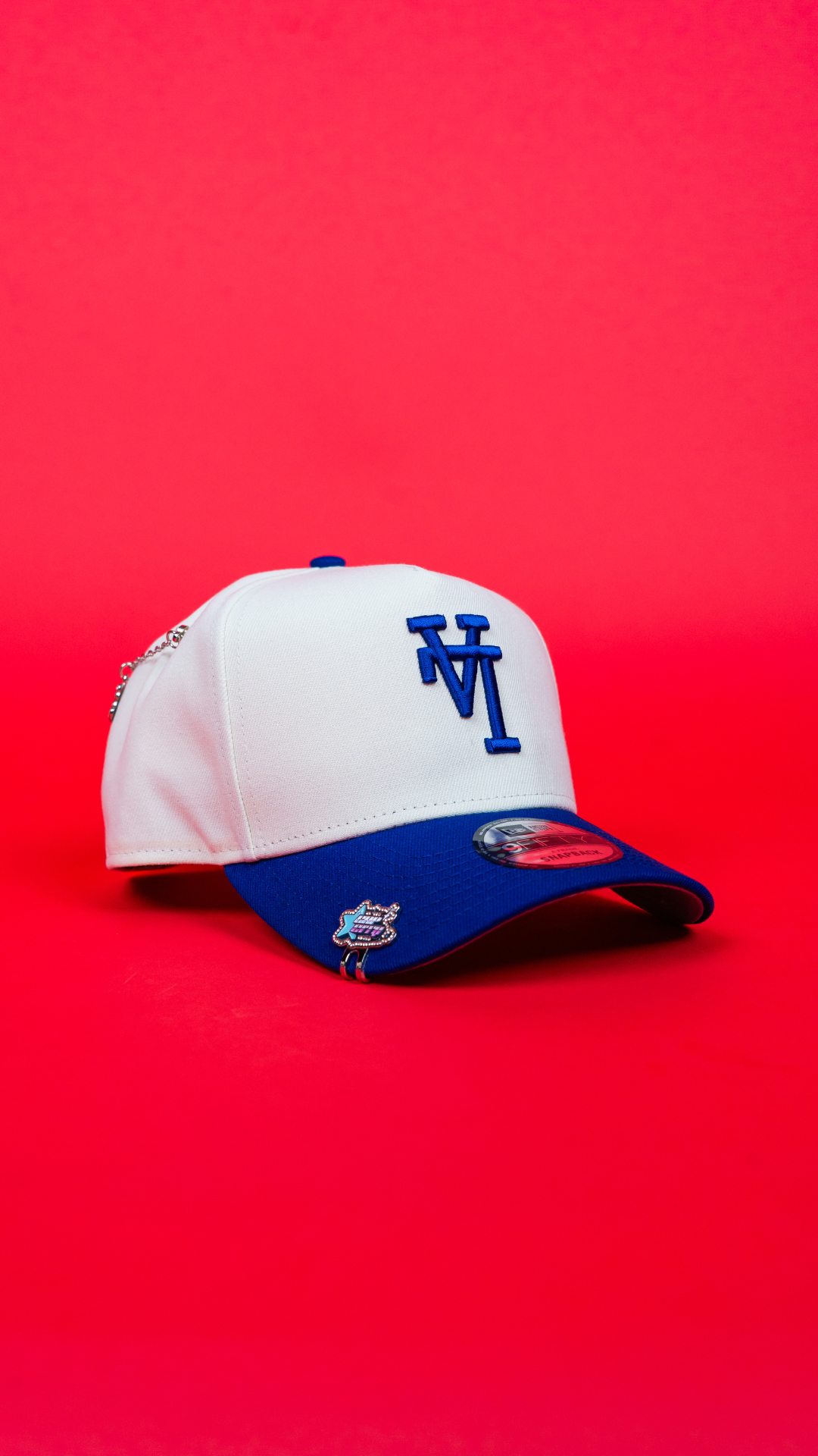 NEW ERA 9FIFTY A-FRAME CHROME/ BLUE UPSIDE DOWN LOS ANGELES DODGERS TWO TONE SNAPBACK