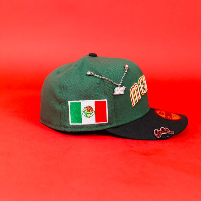 NEW ERA EXCLUSIVE 59FIFTY EMERALD GREEN/ BLACK MEXICO SCRIPT W/ MEXICO FLAG SIDE PATCH