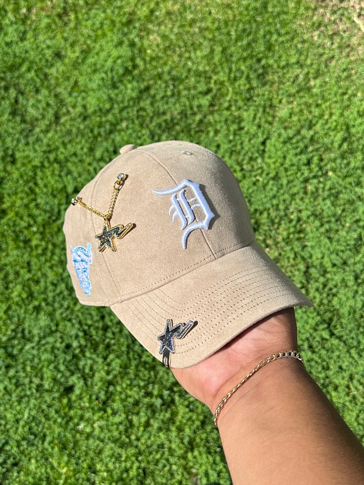 SUEDE KHAKI DETROIT TIGERS '47 MVP SNAPBACK W/ 1OOTH ANNIVERSARY PATCH