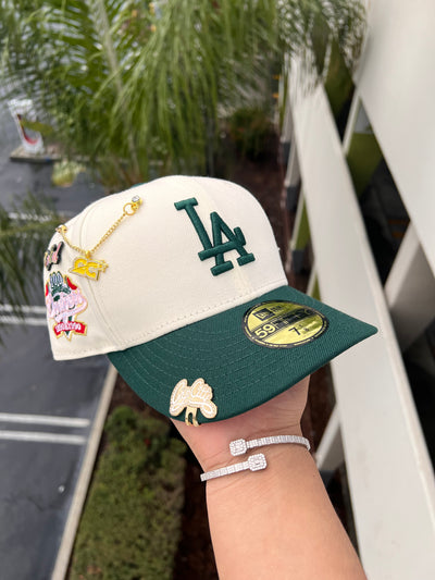 NEW ERA EXCLUSIVE 59FIFTY CHROME WHITE/FOREST GREEN LOS ANGELES DODGERS W/ 100TH ANNIVERSARY PATCH (RED UV)