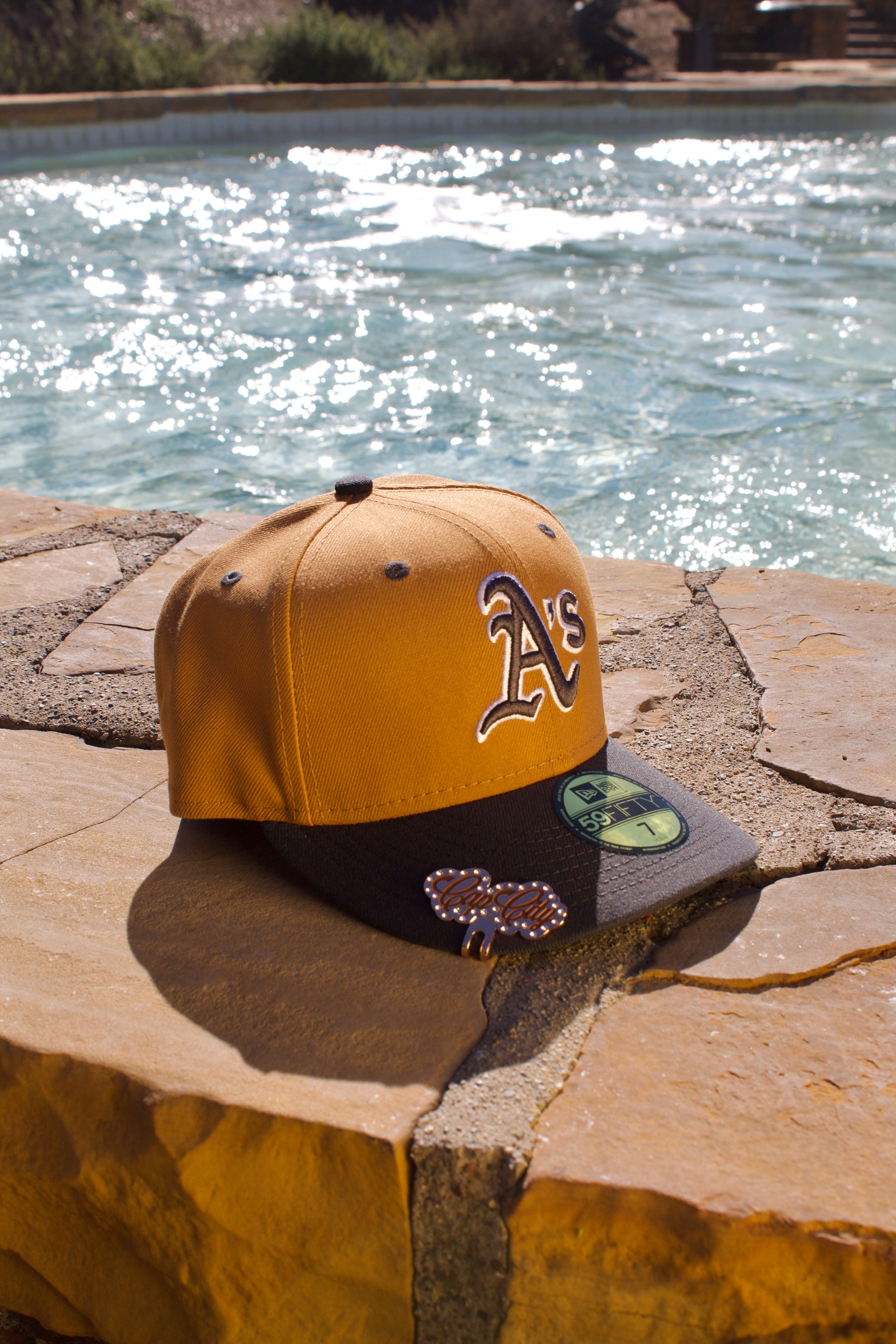 NEW ERA EXCLUSIVE 59FIFTY TAN/GREY OAKLAND A'S 2TONE COLOR PACK