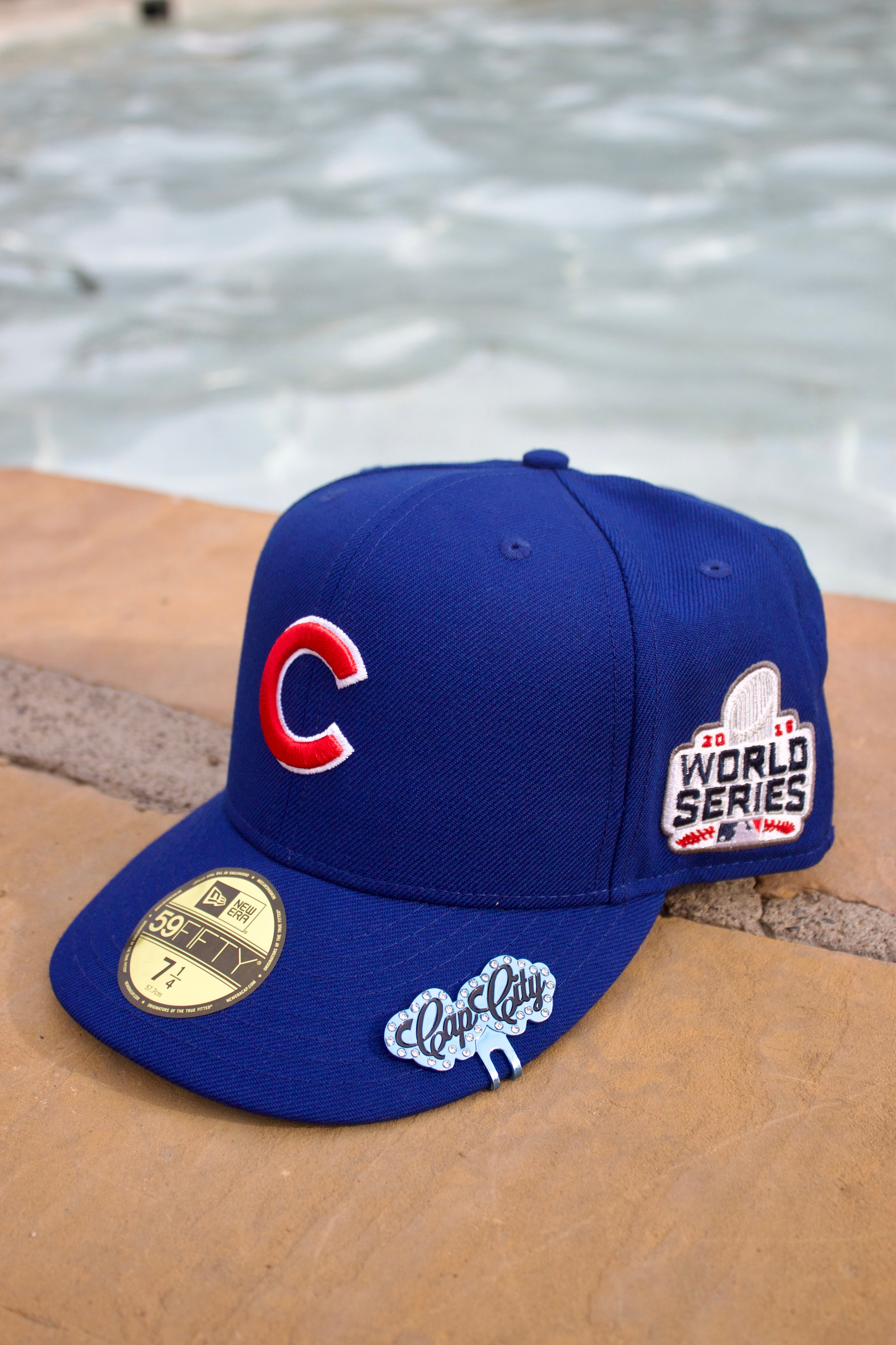 NEW ERA 59FIFTY BLUE CHICAGO CUBS W/ 2016 WORLD SERIES PATCH