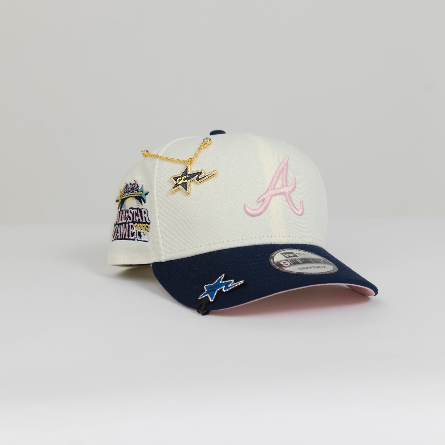 NEW ERA EXCLUSIVE 9FIFTY CHROME/ NAVY ATLANTA BRAVES SNAPBACK W/ 2000 ALL STAR GAME SIDE PATCH