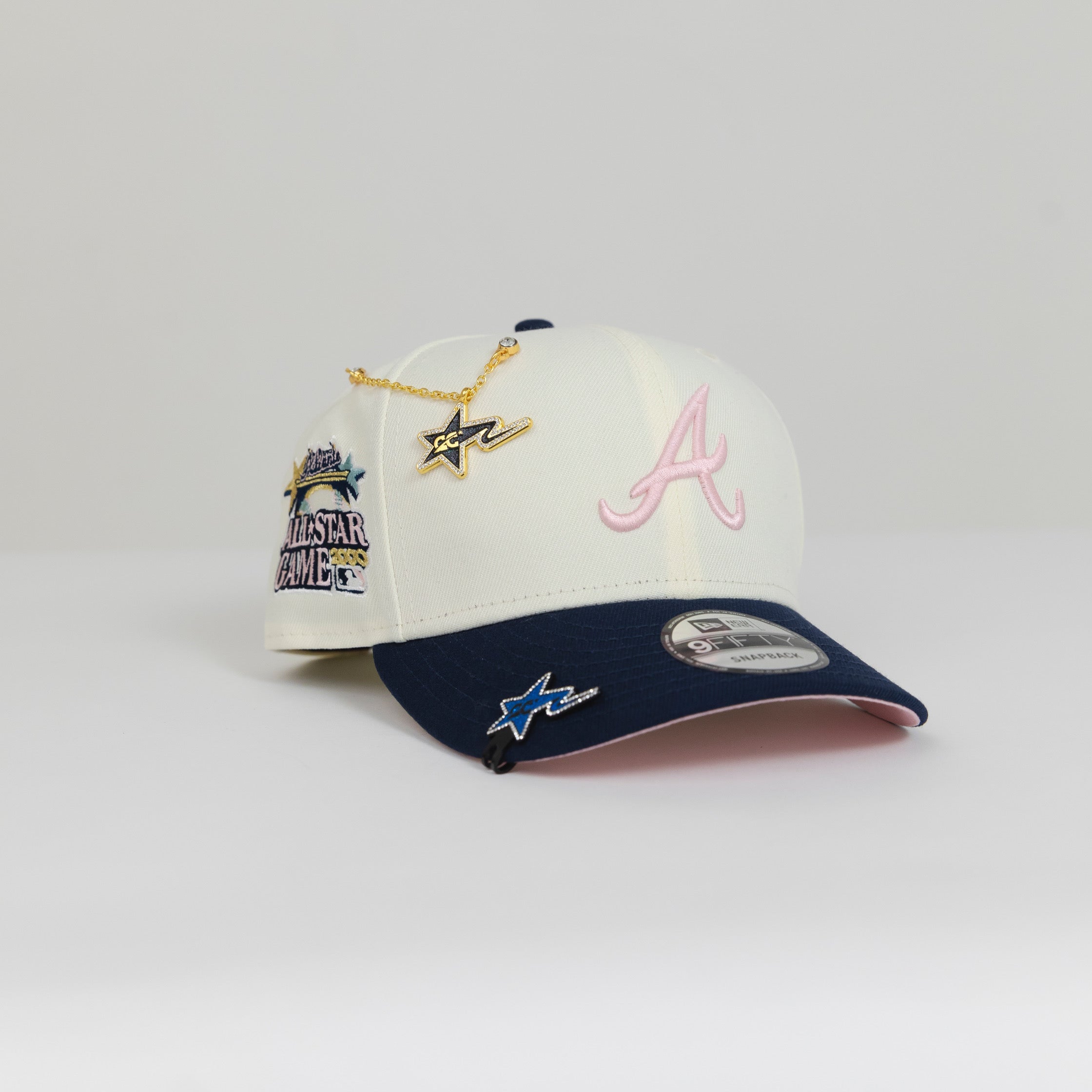 NEW ERA EXCLUSIVE 9FIFTY CHROME/ NAVY ATLANTA BRAVES SNAPBACK W/ 2000 ALL STAR GAME SIDE PATCH