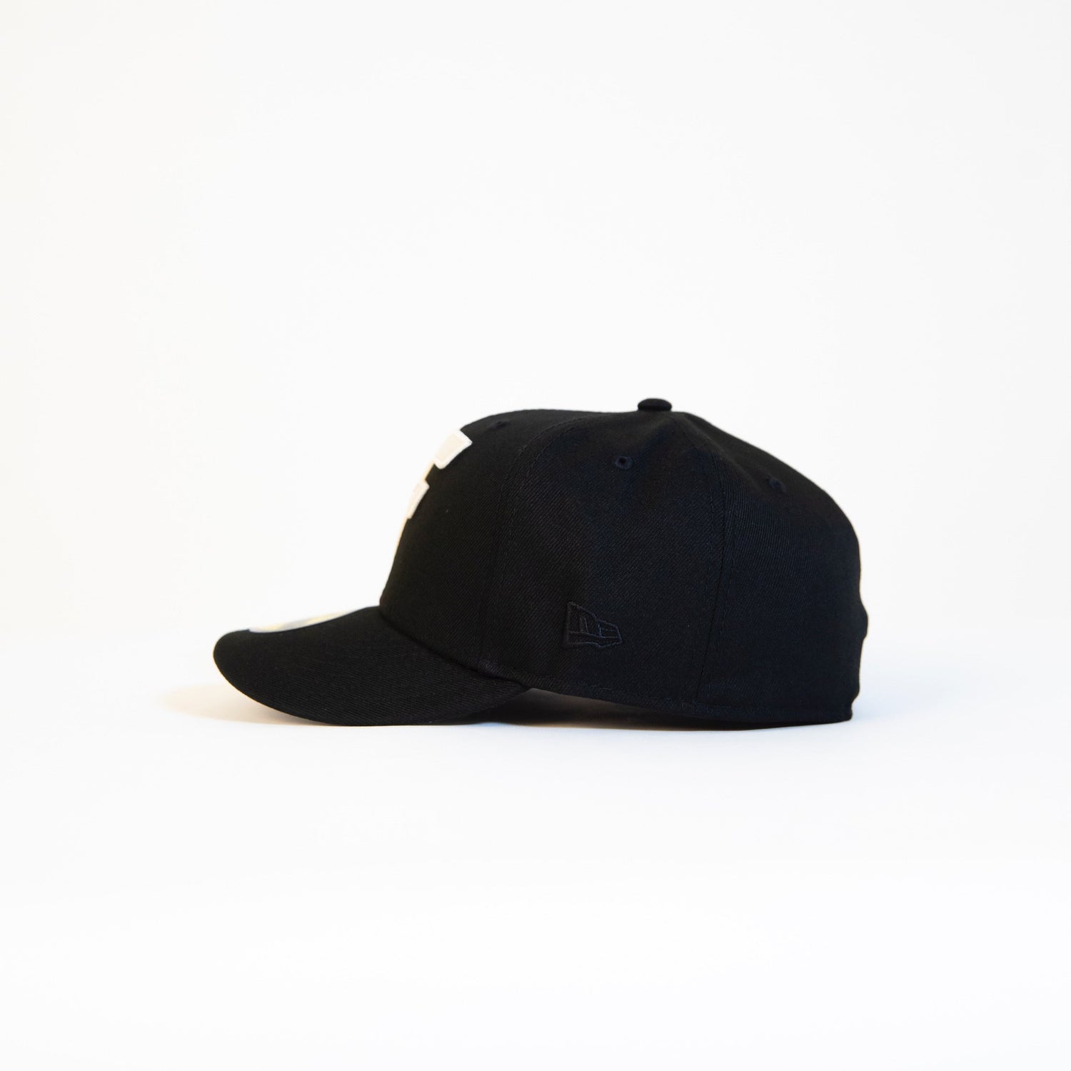 NEW ERA EXCLUSIVE 59FIFTY BLACK FAYETTEVILLE WOODPECKERS W/ CAROLINA LEAGUE SIDE PATCH