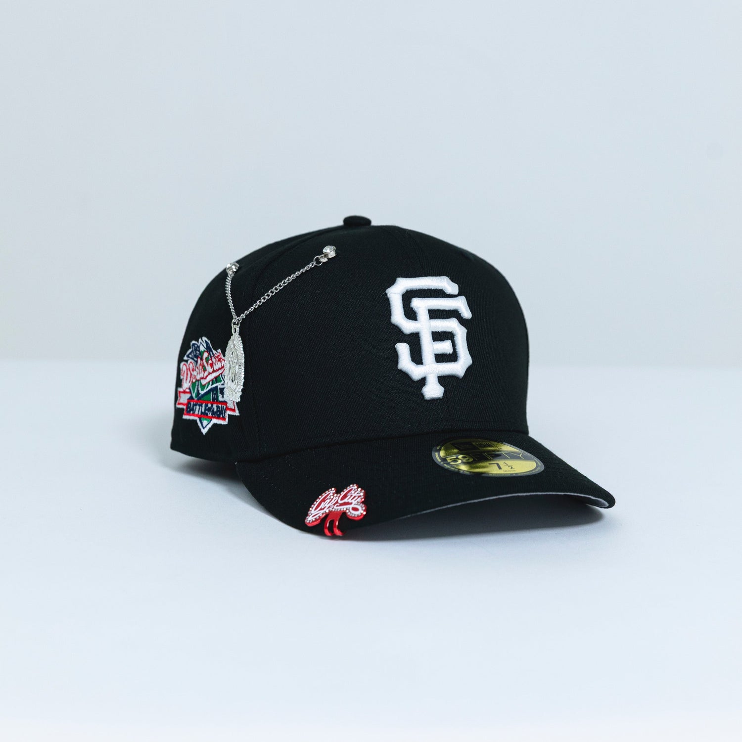 NEW ERA EXCLUSIVE 59FIFTY BLACK SAN FRANCISCO GIANTS W/ "BATTLE OF THE BAY" SIDE PATCH