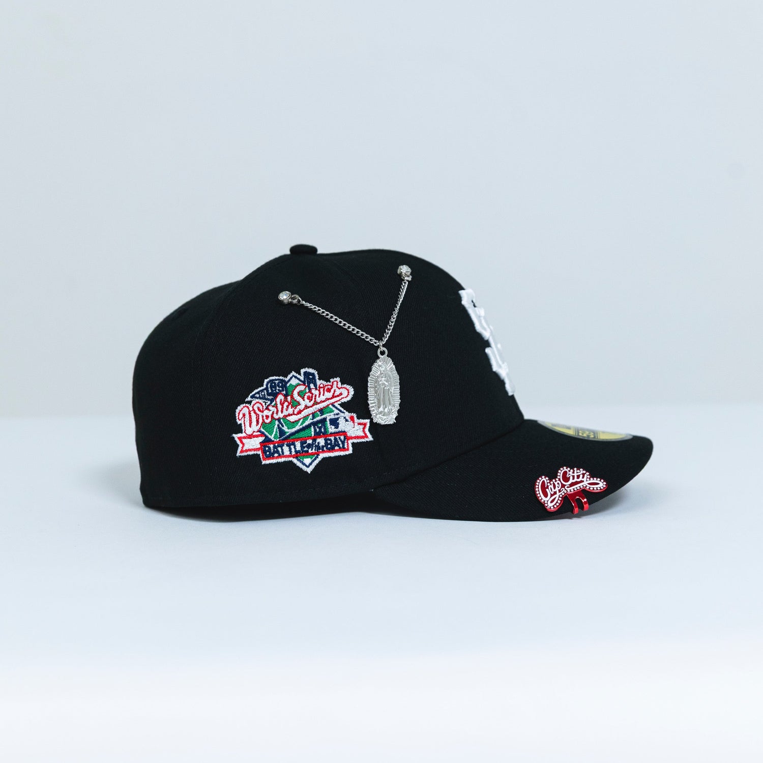 NEW ERA EXCLUSIVE 59FIFTY BLACK SAN FRANCISCO GIANTS W/ "BATTLE OF THE BAY" SIDE PATCH