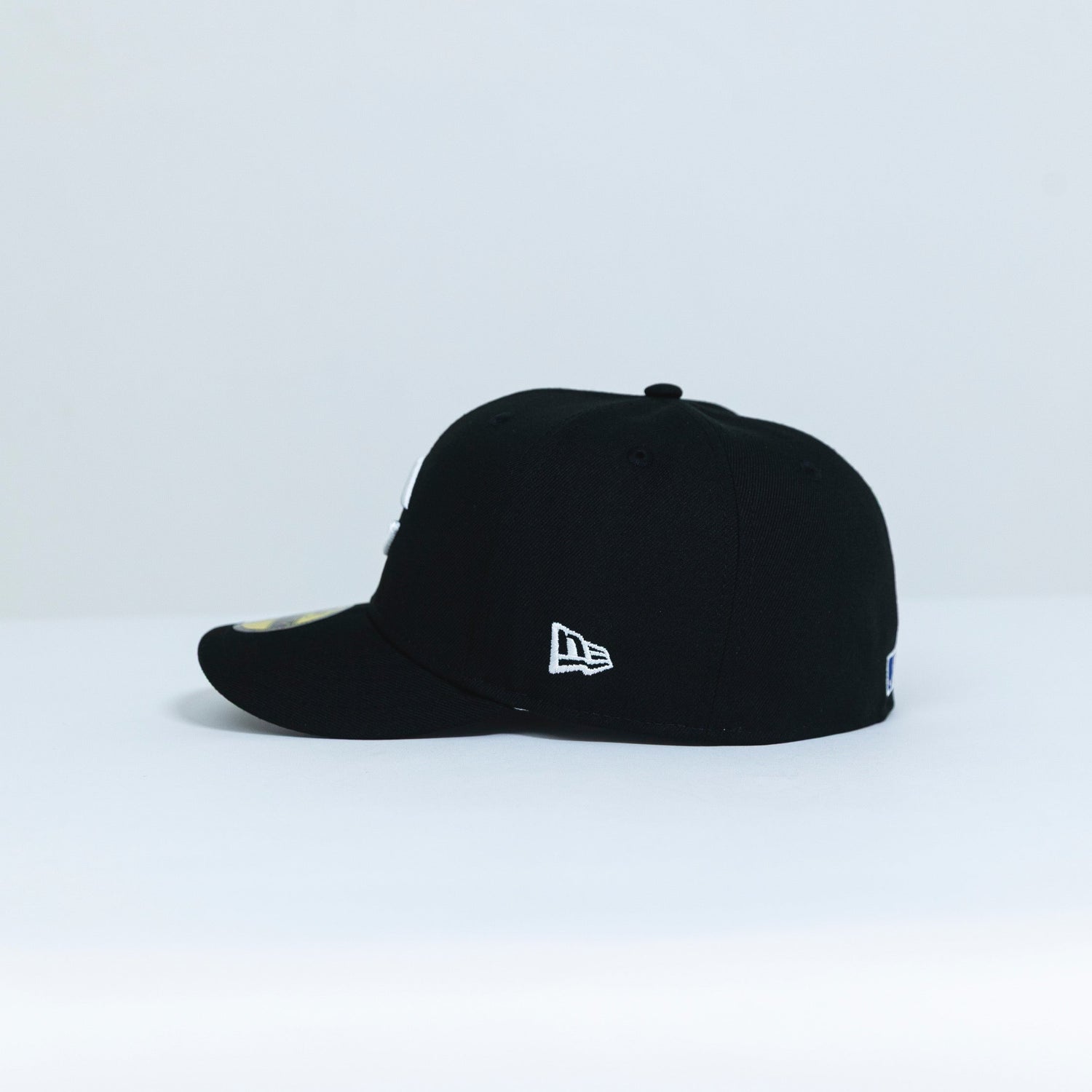 NEW ERA EXCLUSIVE 59FIFTY BLACK CINCINNATI REDS W/ 150TH ANNIVERSARY SIDE PATCH