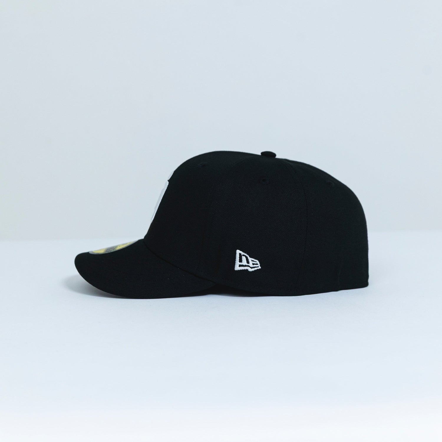 NEW ERA EXCLUSIVE 59FIFTY BLACK SAN DIEGO PADRES W/ 40TH ANNIVERSARY SIDE PATCH