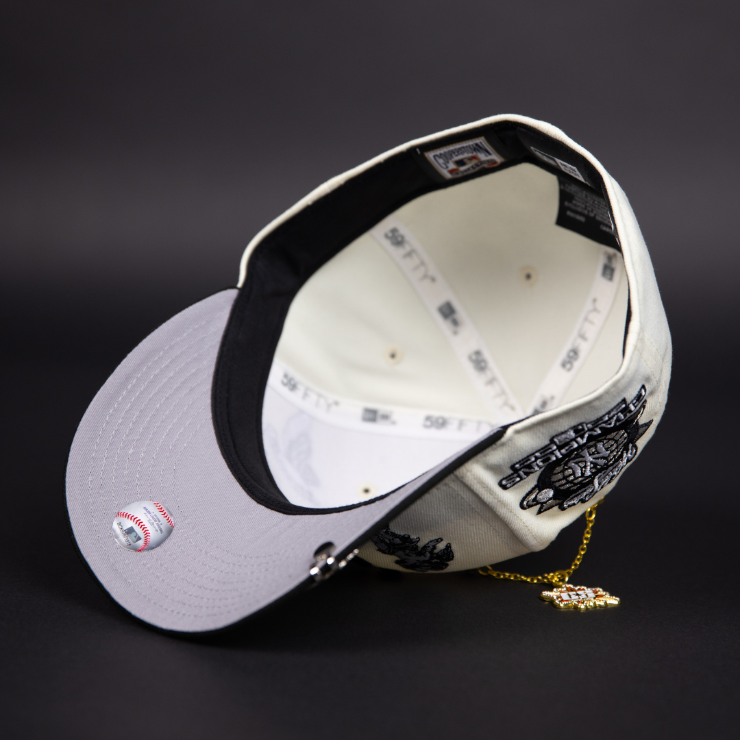 NEW ERA EXCLUSIVE 59FIFTY CHROME/ BLACK NEW YORK YANKEES "HEAVENLY CITY" W/ 2000 WORLD SERIES CHAMPIONS SIDE PATCH