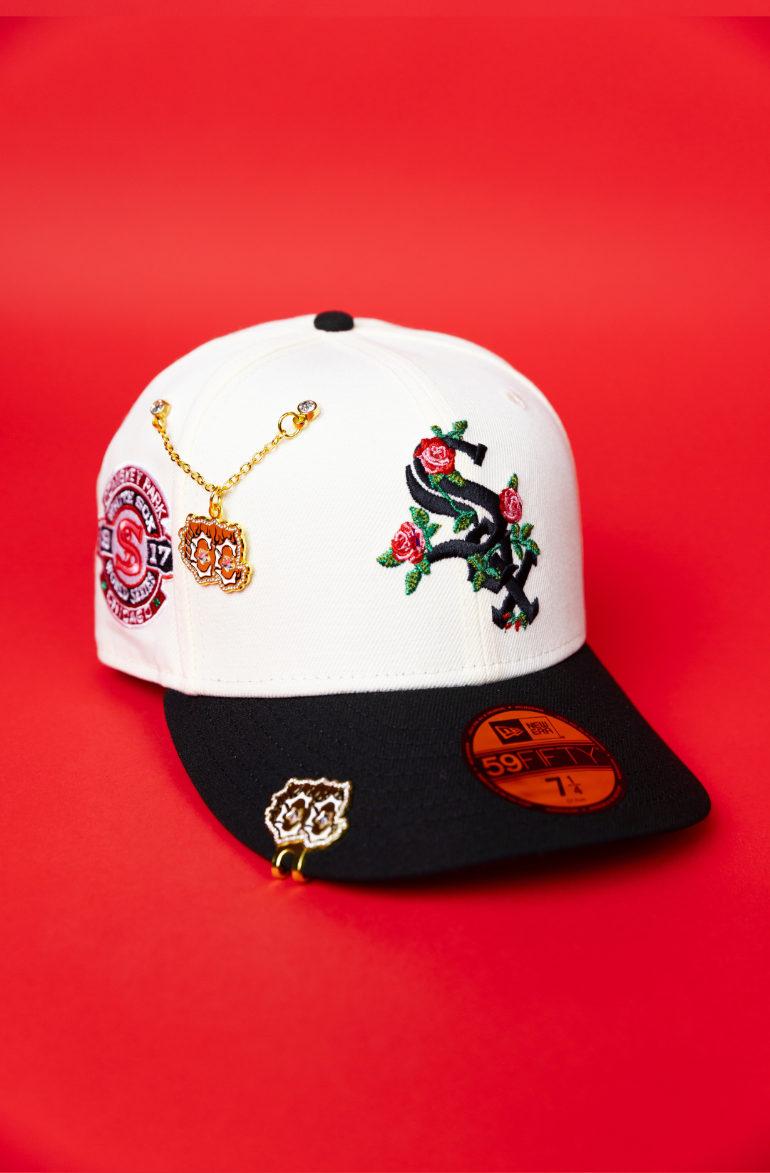 NEW ERA EXCLUSIVE 59FIFTY CHROME/ BLACK CHICGO WHITE SOX W/ PINK ROSES + 1917 WORLD SERIES SIDE PATCH