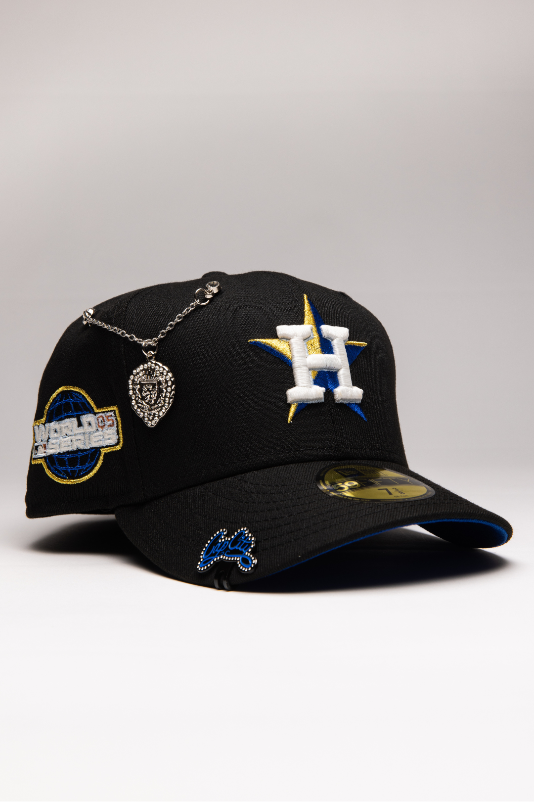 EXCLUSIVO DE NEW ERA 59FIFTY CHROME BLANCO/AZUL TEXAS RANGERS CON 40 ANIVERSARIO 