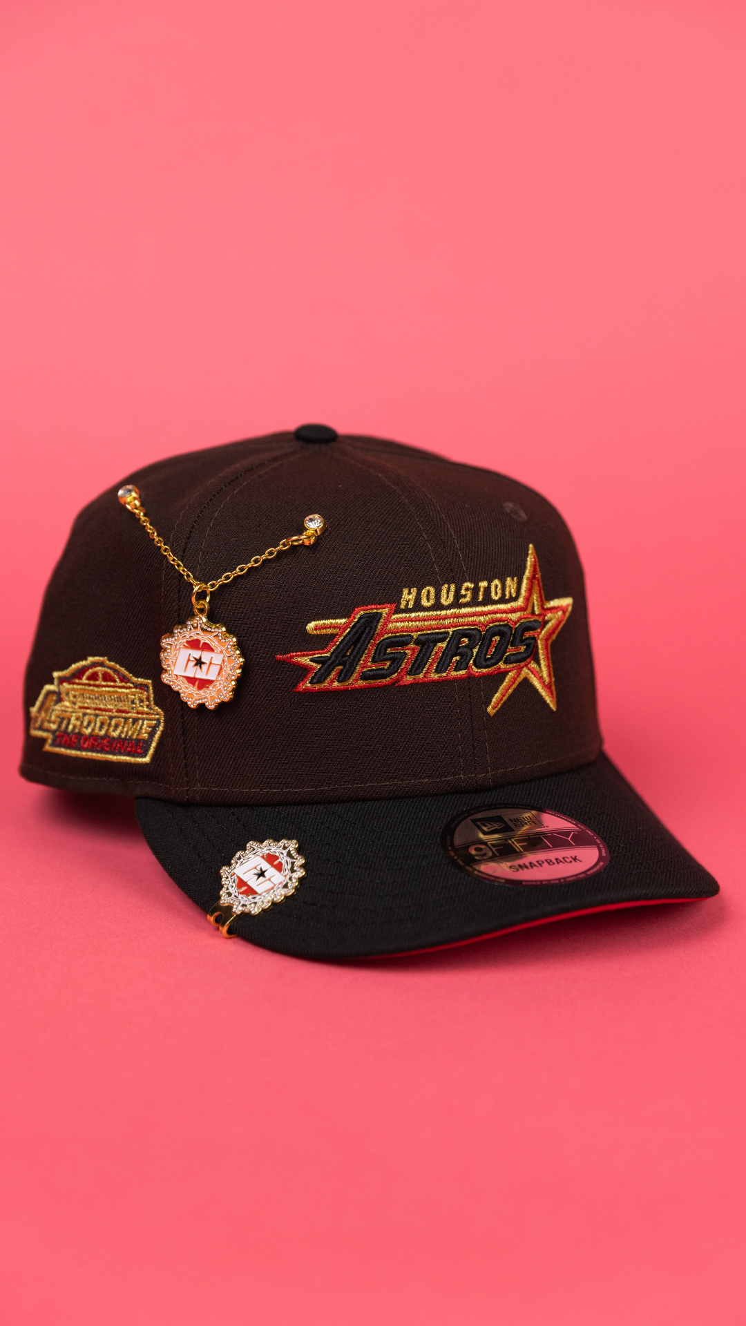NEW ERA EXCLUSIVE 9FIFTY BURGUNDY/ BLACK HOUSTON ASTROS SNAPBACK W/ ASTRODOME SIDE PATCH