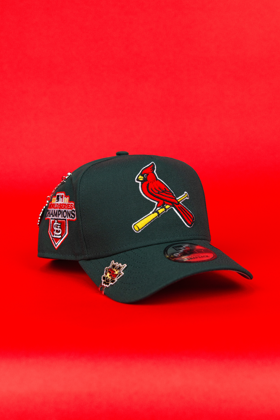 NEW ERA 9FIFTY A-FRAME FOREST GREEN ST LOUIS CARDINALS SNAPBACK W/ WORLD SERIES CHAMPIONS SIDE PATCH